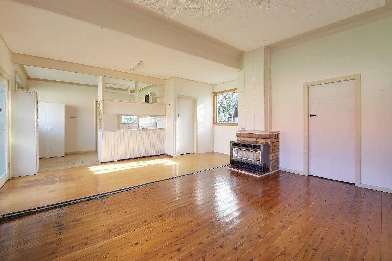16 Opal Street, GOULBURN NSW 2580, Goulburn - Thumbnail 2