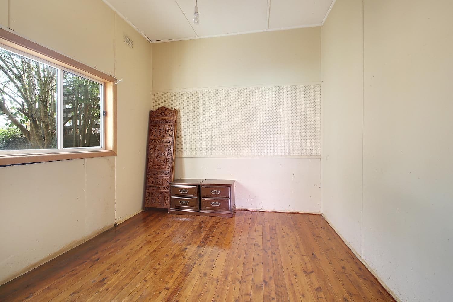 16 Opal Street, GOULBURN NSW 2580, Goulburn - Thumbnail 3