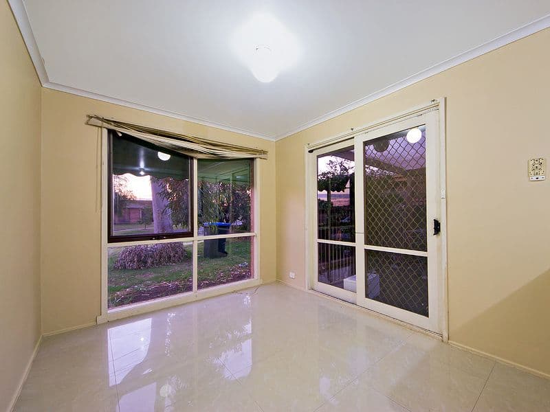 025 Argyle Crescent, Werribee VIC 3030, Werribee - Thumbnail 3
