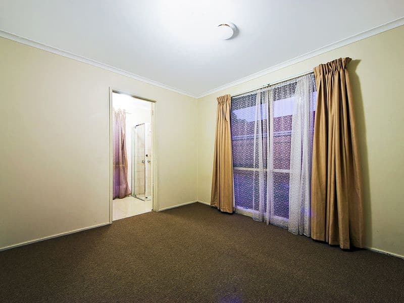 025 Argyle Crescent, Werribee VIC 3030, Werribee - Thumbnail 5