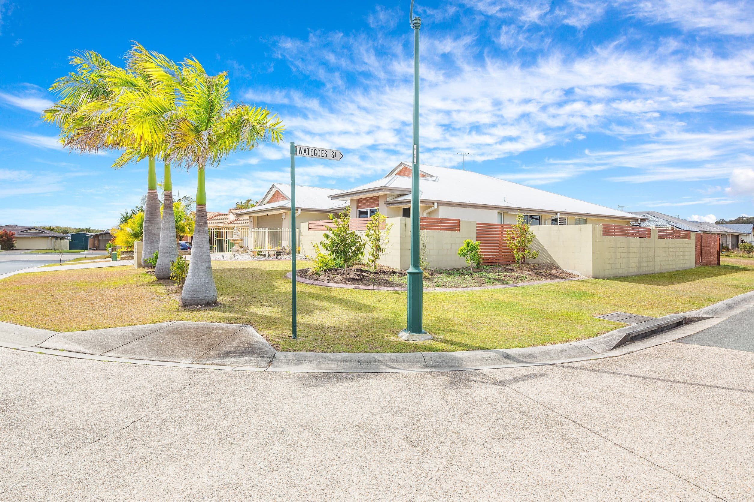5 Reeders Street, Sandstone Point QLD 4511, Sandstone Point - Image 1