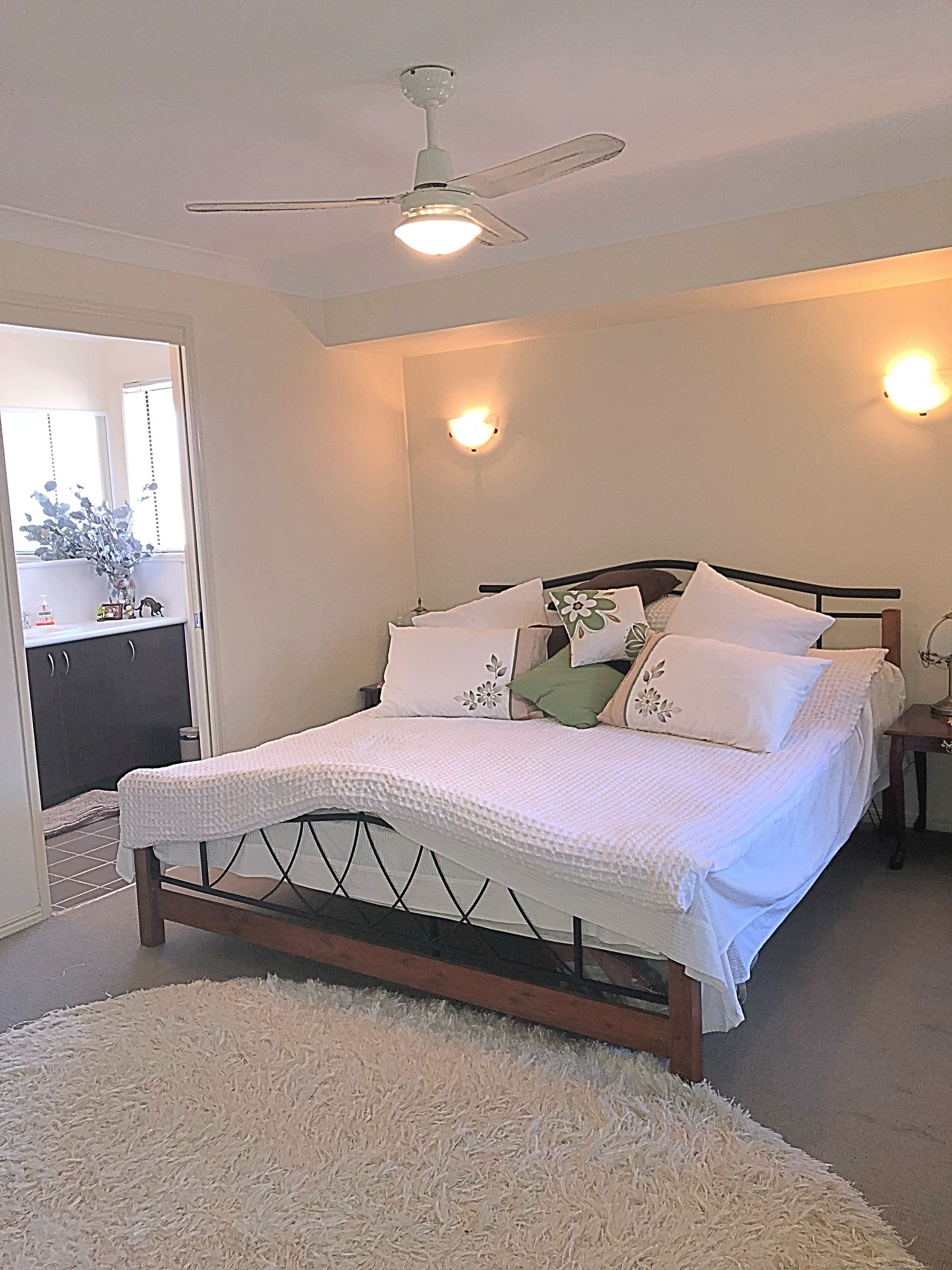 5 Reeders Street, Sandstone Point QLD 4511, Sandstone Point - Thumbnail 4