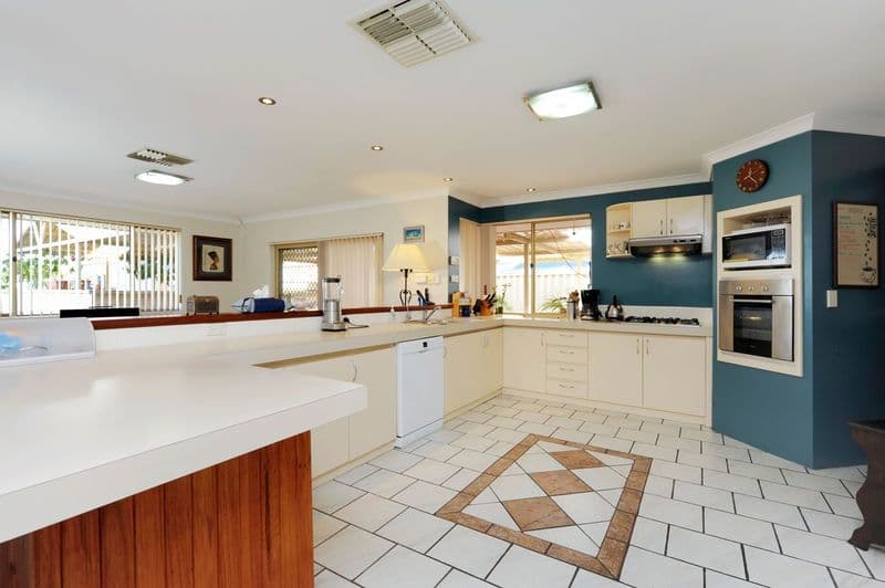 32 Argonaut Avenue, WAIKIKI WA 6169, Waikiki - Thumbnail 3