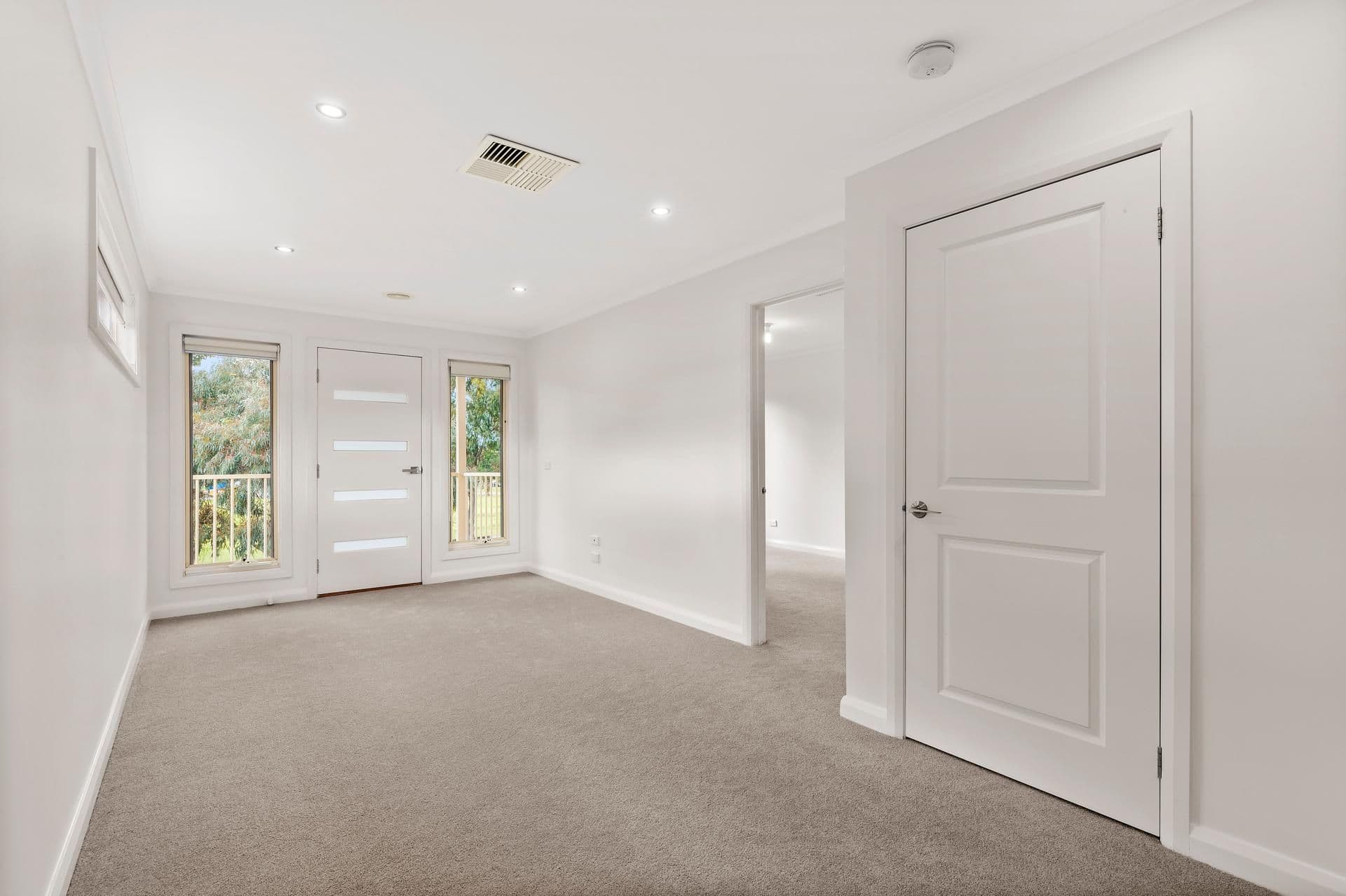 44 Hyde Park Avenue, Craigieburn VIC 3064, Craigieburn - Thumbnail 5