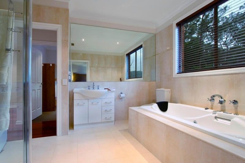 26  Wynette Avenue, UPPER FERNTREE GULLY VIC 3156, Upper Ferntree Gully - Thumbnail 4