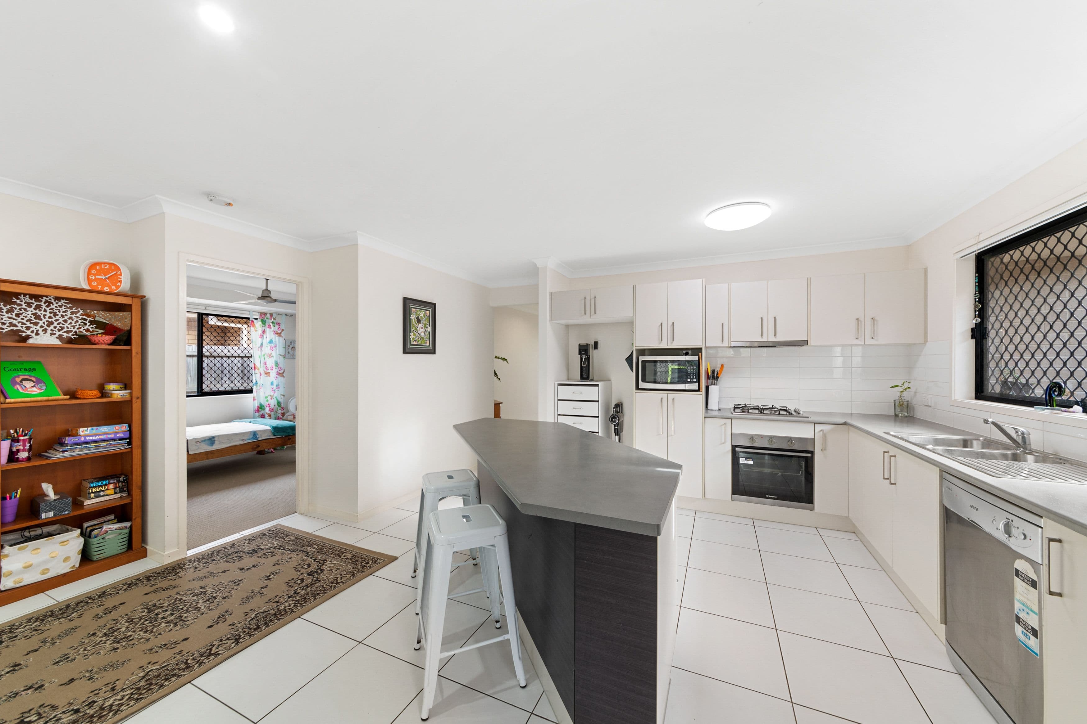 11 Zircon Place, Mango Hill QLD 4509, Mango Hill - Thumbnail 6