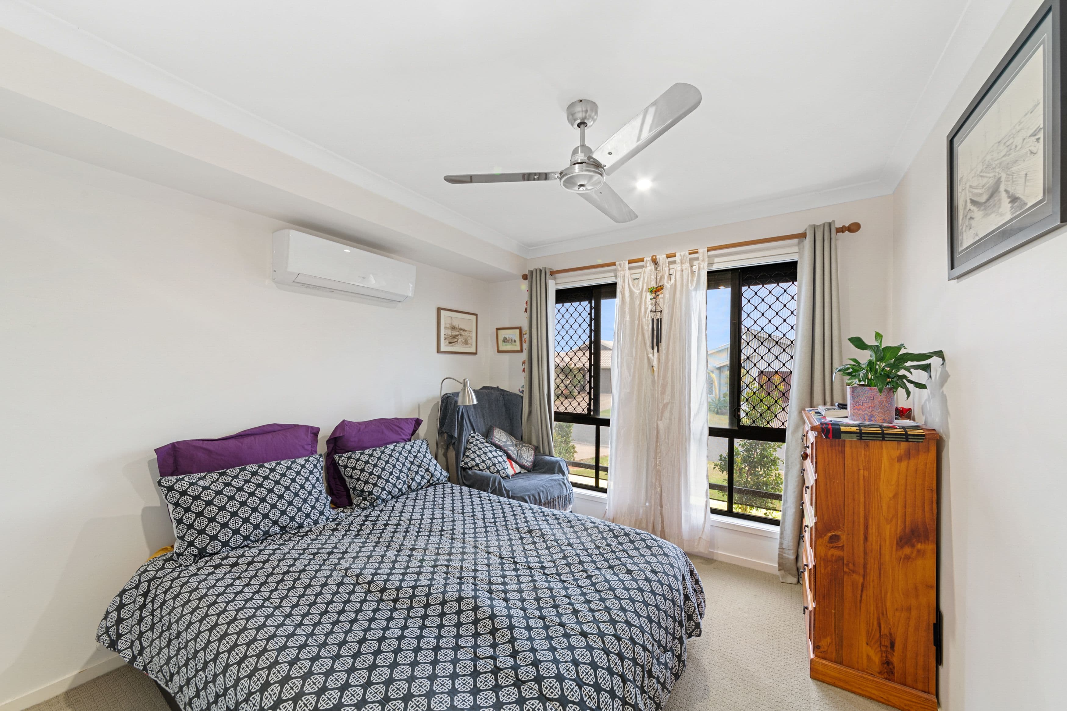 11 Zircon Place, Mango Hill QLD 4509, Mango Hill - Thumbnail 8
