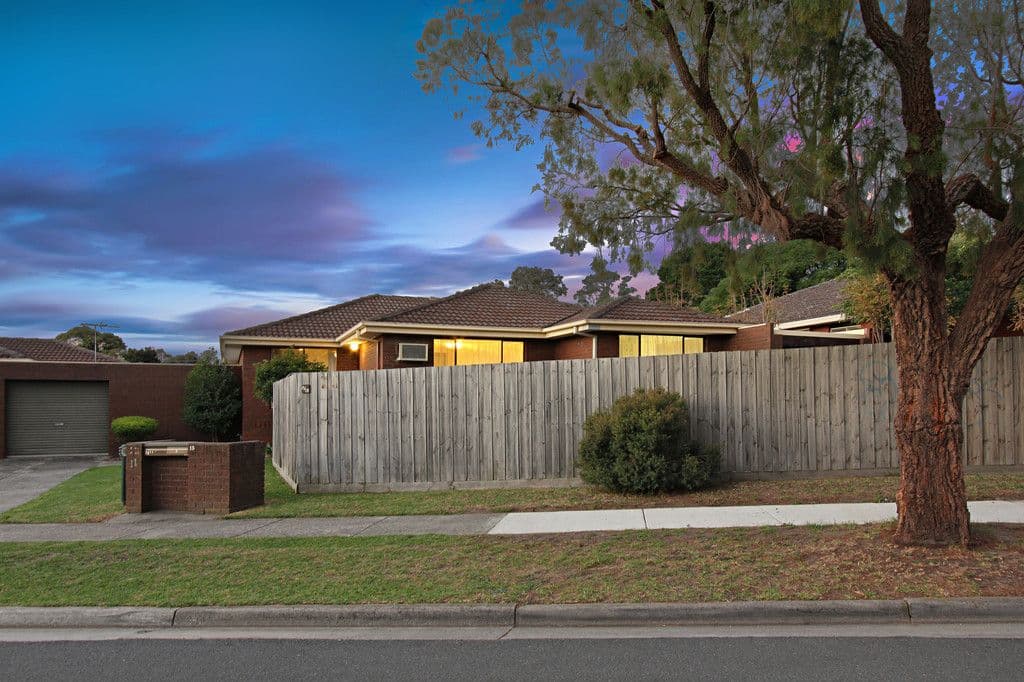 13 Seascape Street, CLAYTON VIC 3168, Clayton - Thumbnail 2
