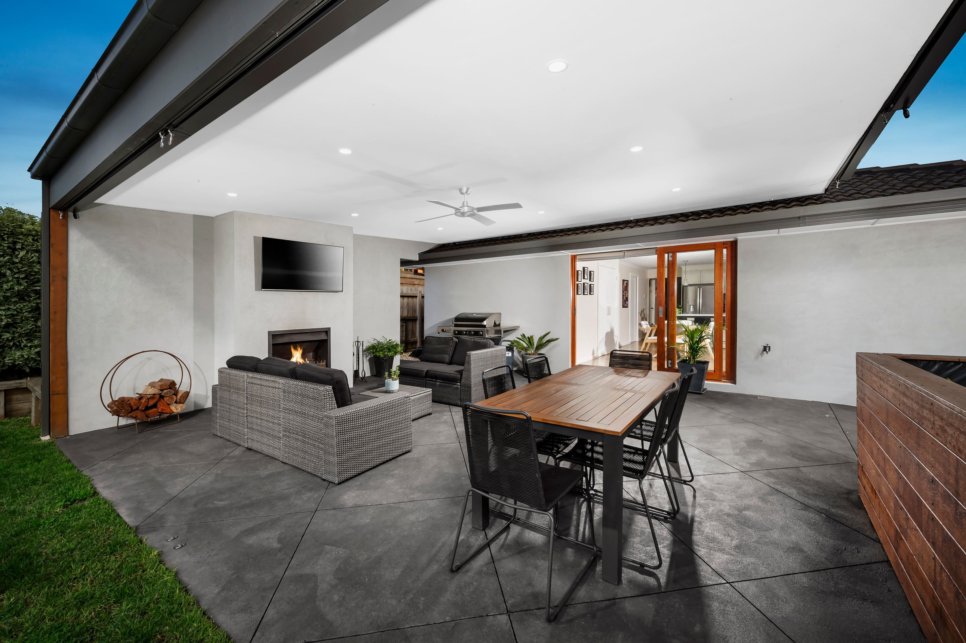 18 Snowgum Close, Rowville VIC 3178, Rowville - Thumbnail 5
