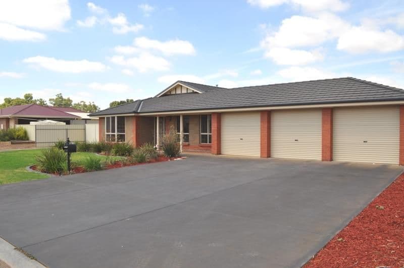 5 Harradine Court, Angle Vale SA 5117, Angle Vale - Image 1