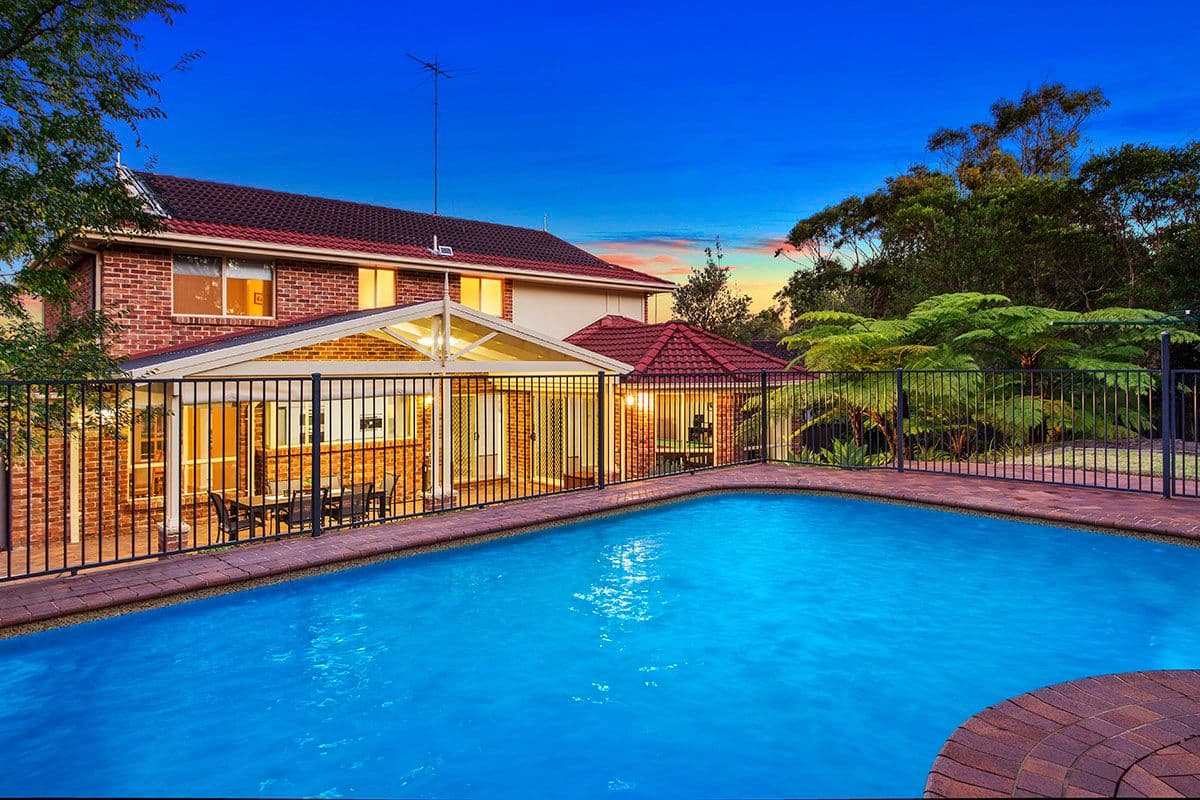 28 Fawkner Place, Barden Ridge - Thumbnail 2