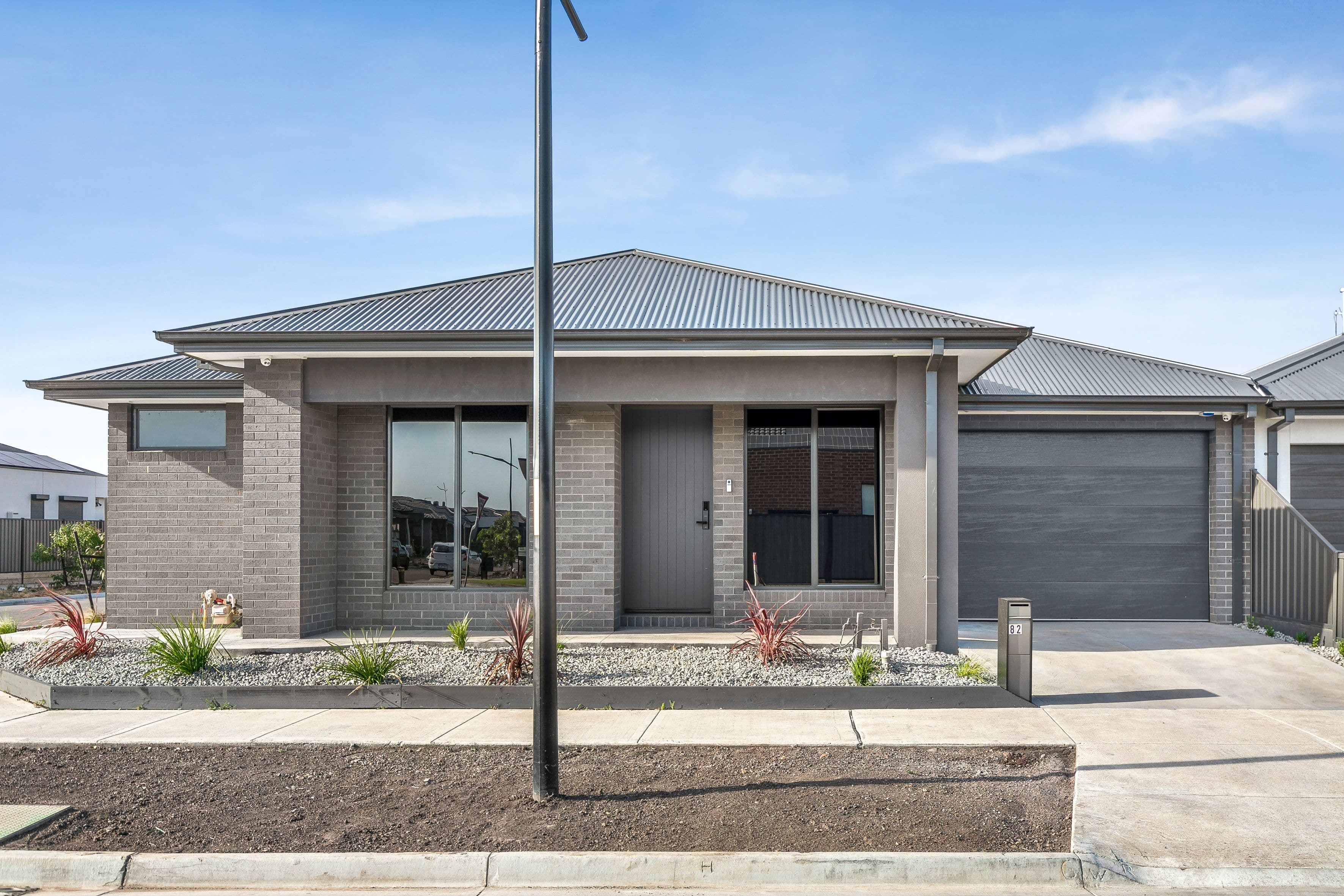 82 Bovine Crescent, Donnybrook VIC 3064, Donnybrook - Thumbnail 2