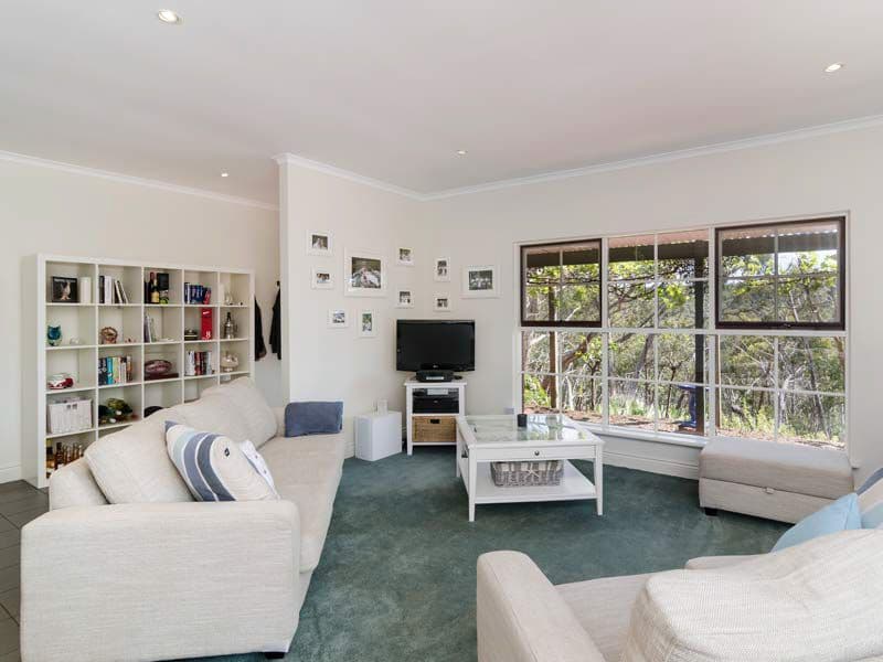 8 Hillview Street, CRAFERS WEST SA 5152, Crafers West - Thumbnail 4