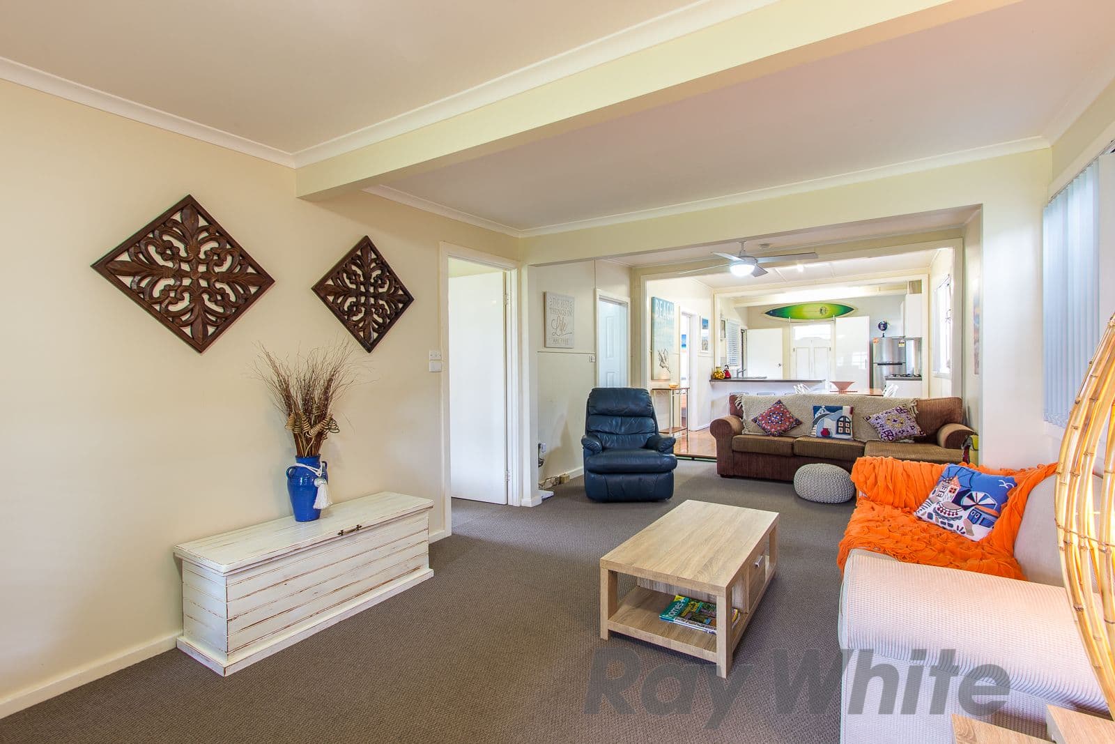 44 Emily Street, Marks Point - Thumbnail 4
