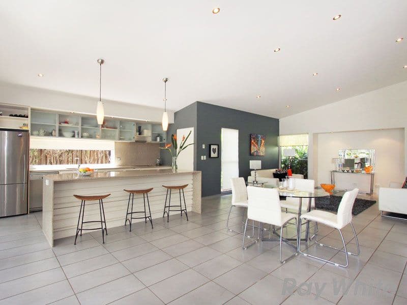 5 Boxwood Place, CARSELDINE QLD 4034, Carseldine - Thumbnail 5