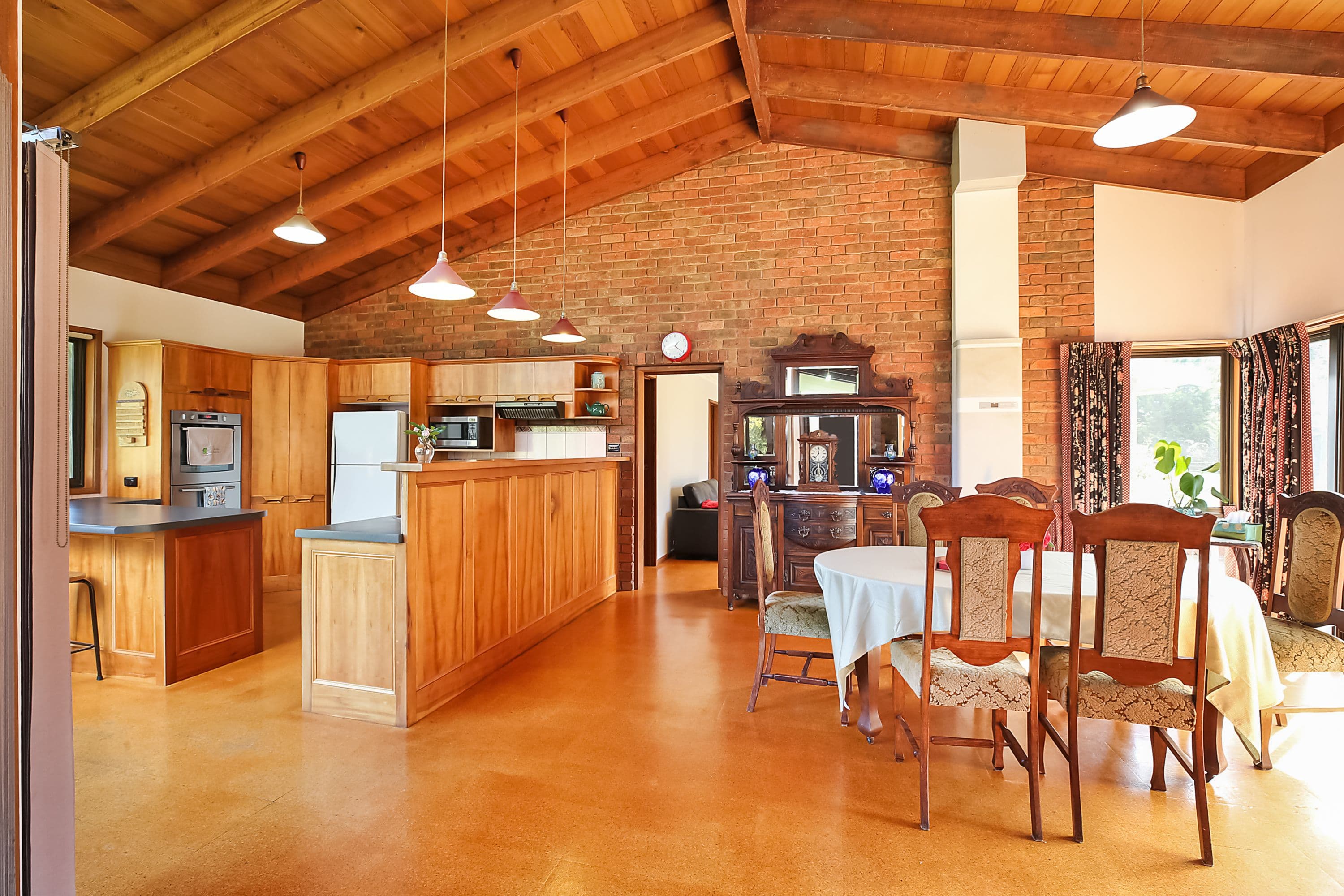2 Clarke Street, Cobden VIC 3266, Cobden - Thumbnail 5