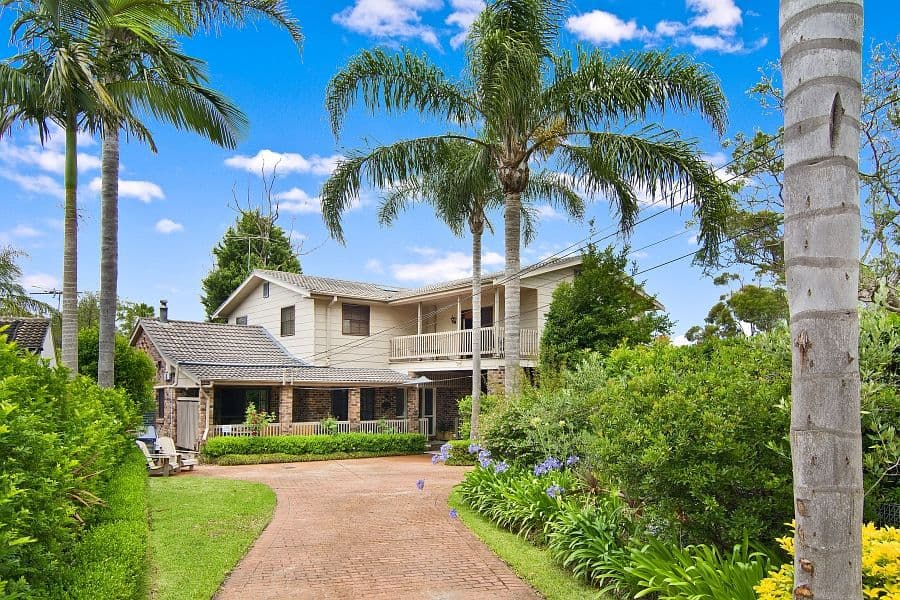 5 Rofe Crescent, Hornsby Heights NSW 2077, Hornsby Heights - Thumbnail 2