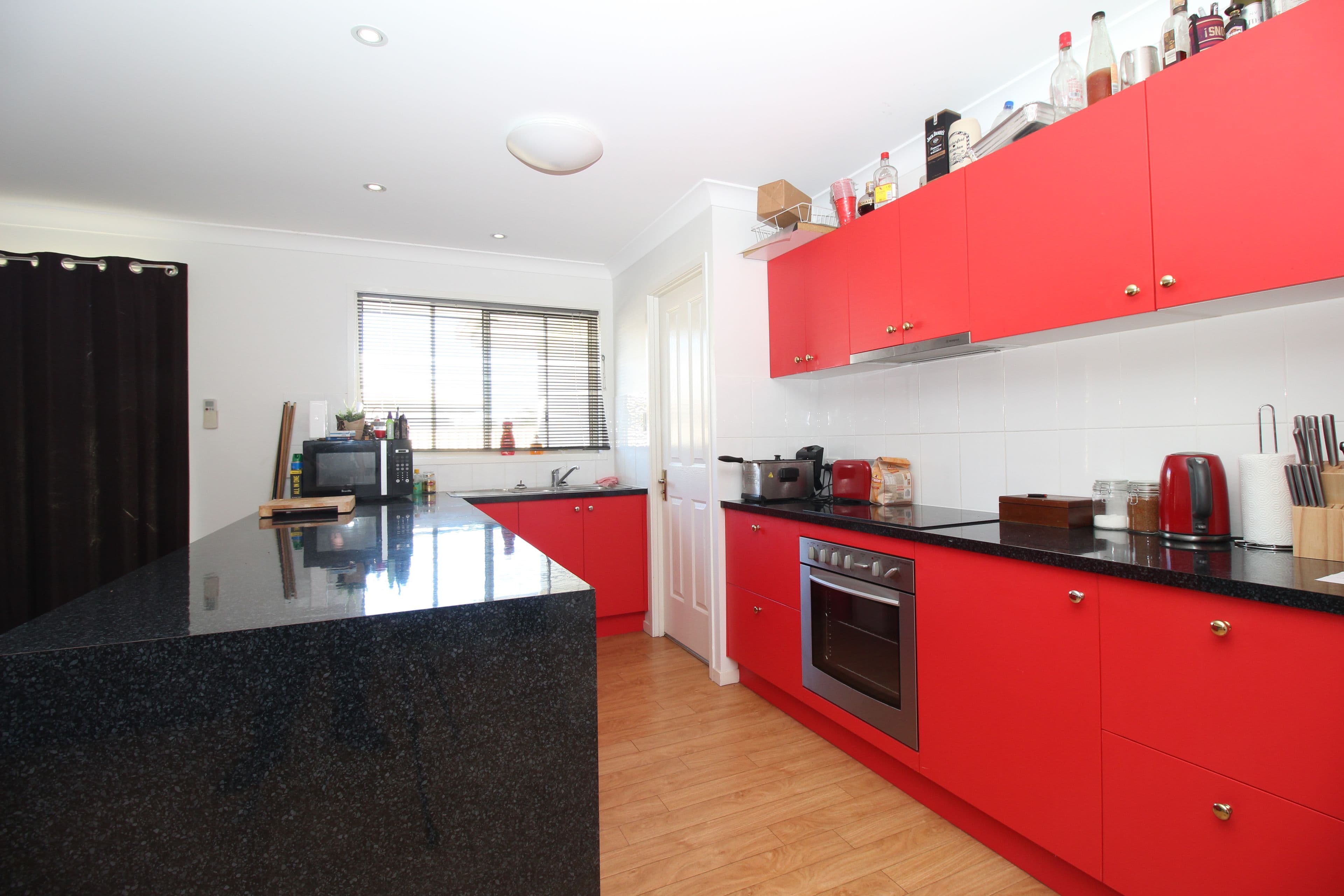 16 Sugargum Way, Sunbury, Sunbury - Thumbnail 2