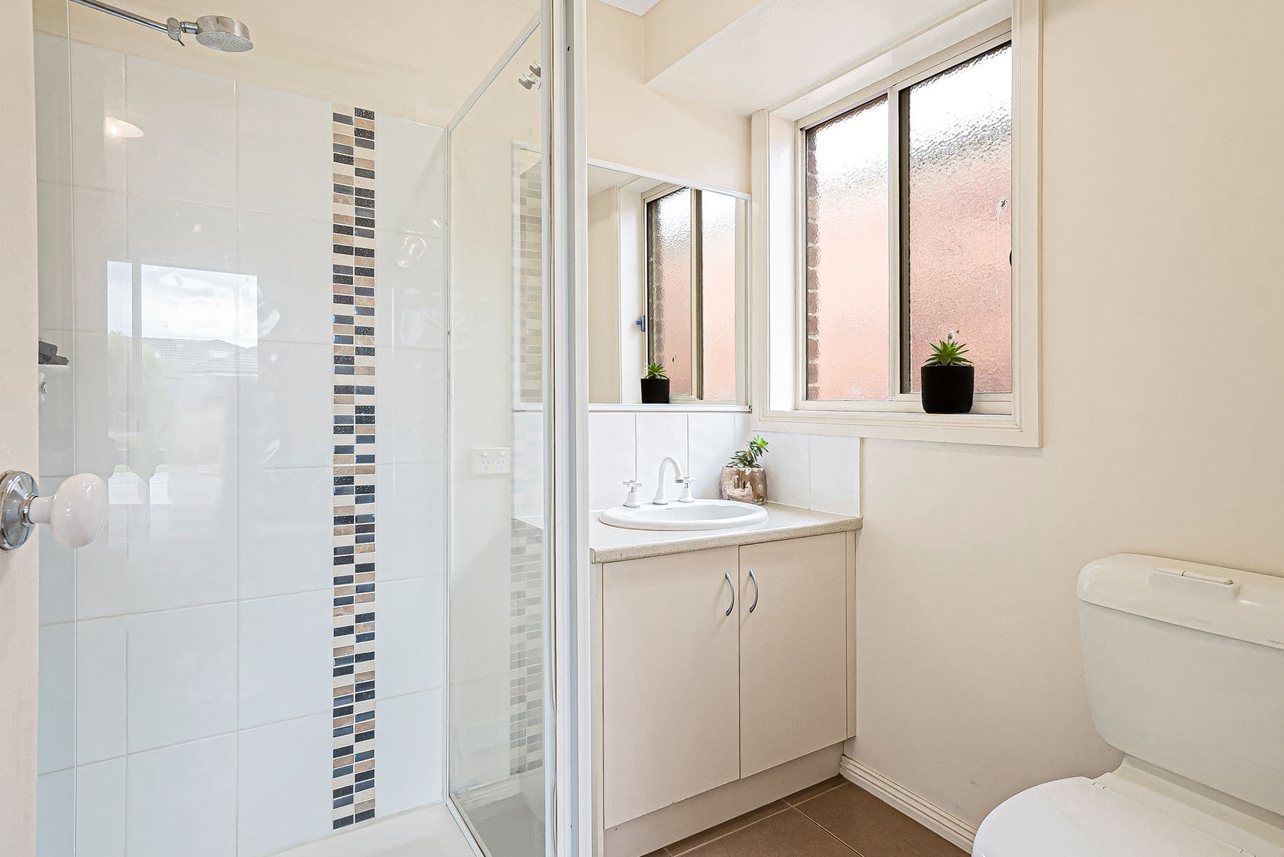 6 Barnes Way, Koo Wee Rup VIC 3981, Koo Wee Rup - Thumbnail 4