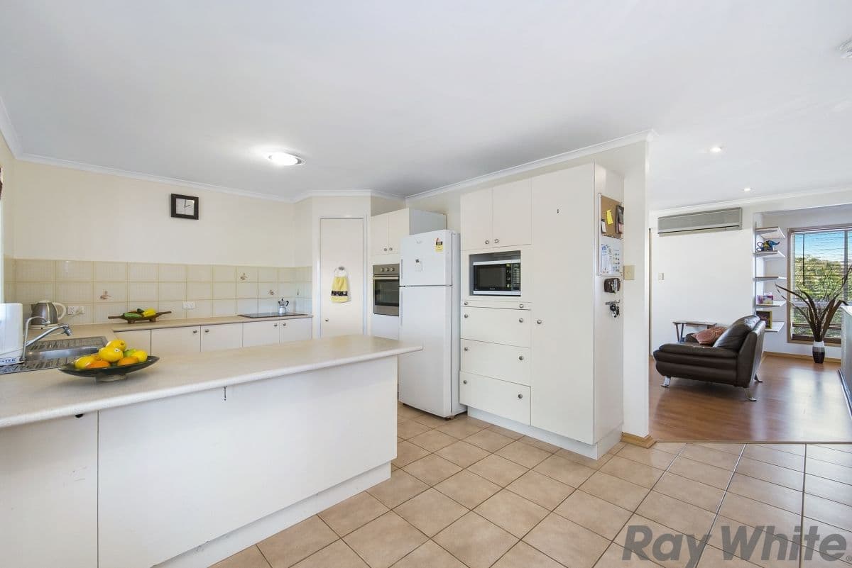 5 Shearwater Court, Deception Bay QLD 4508, Deception Bay - Thumbnail 4