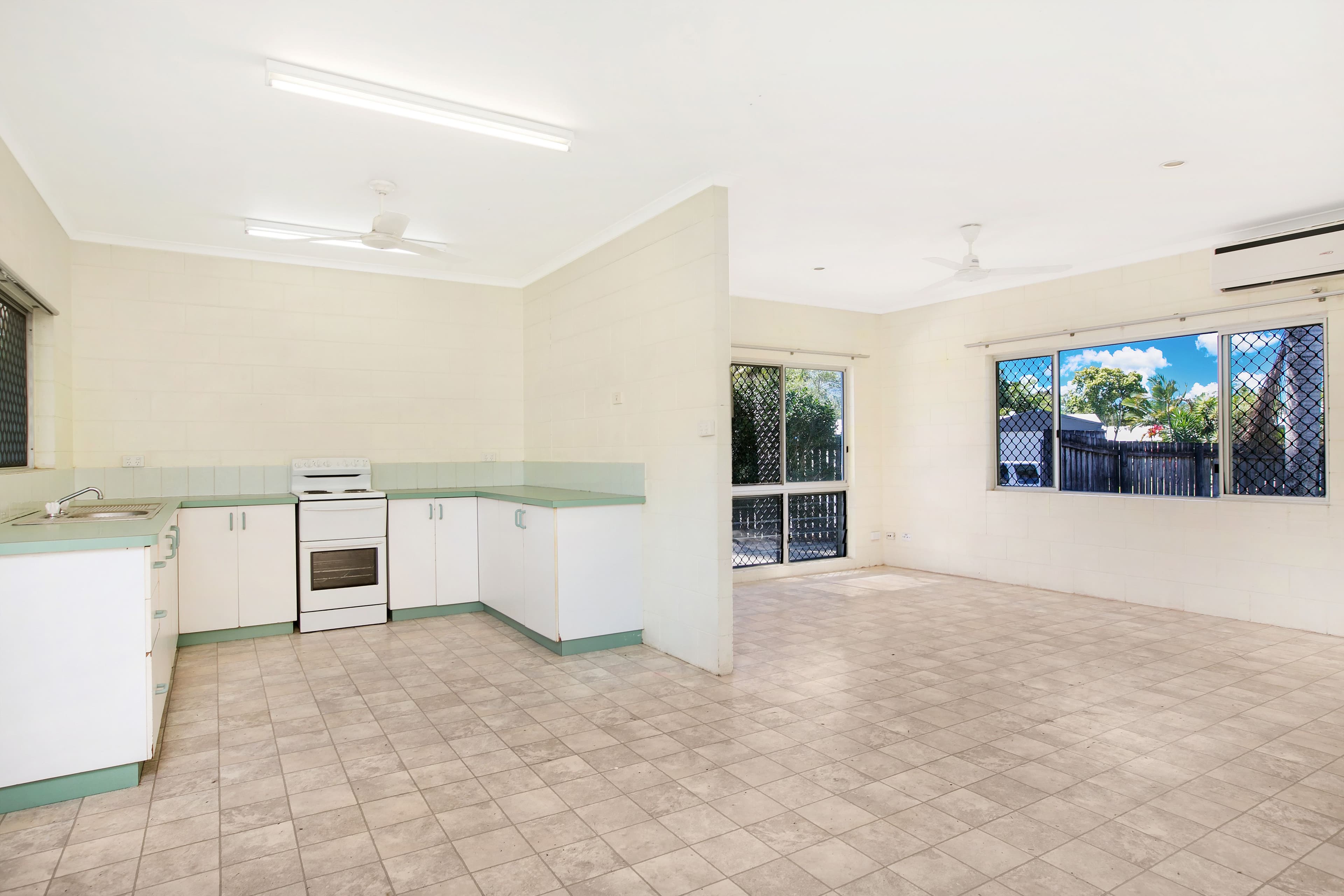 17 Golden Grove Drive, Bentley Park QLD 4869, Bentley Park - Thumbnail 4