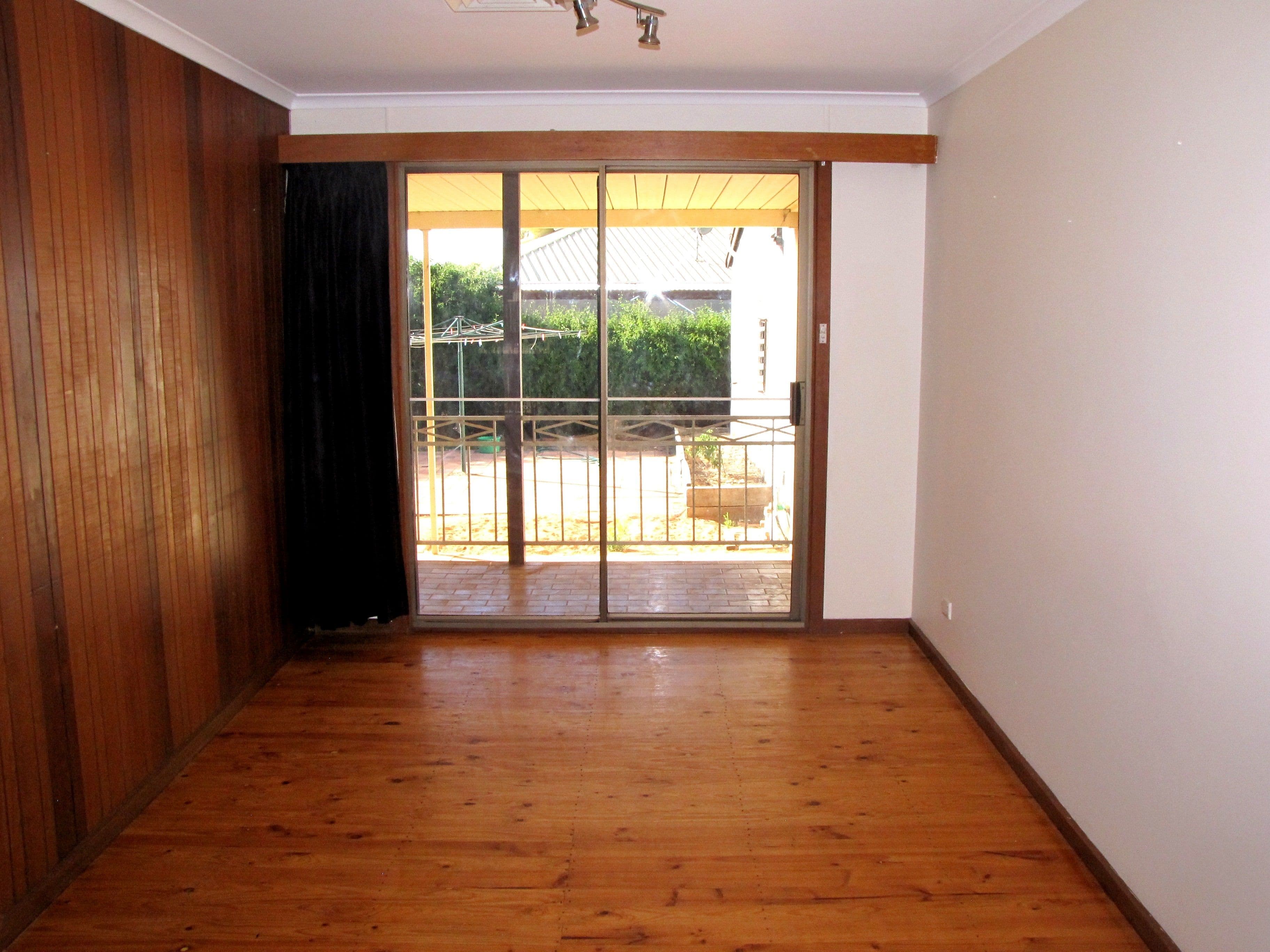 5 Links Crescent, Barmera SA 5345, Barmera - Thumbnail 2