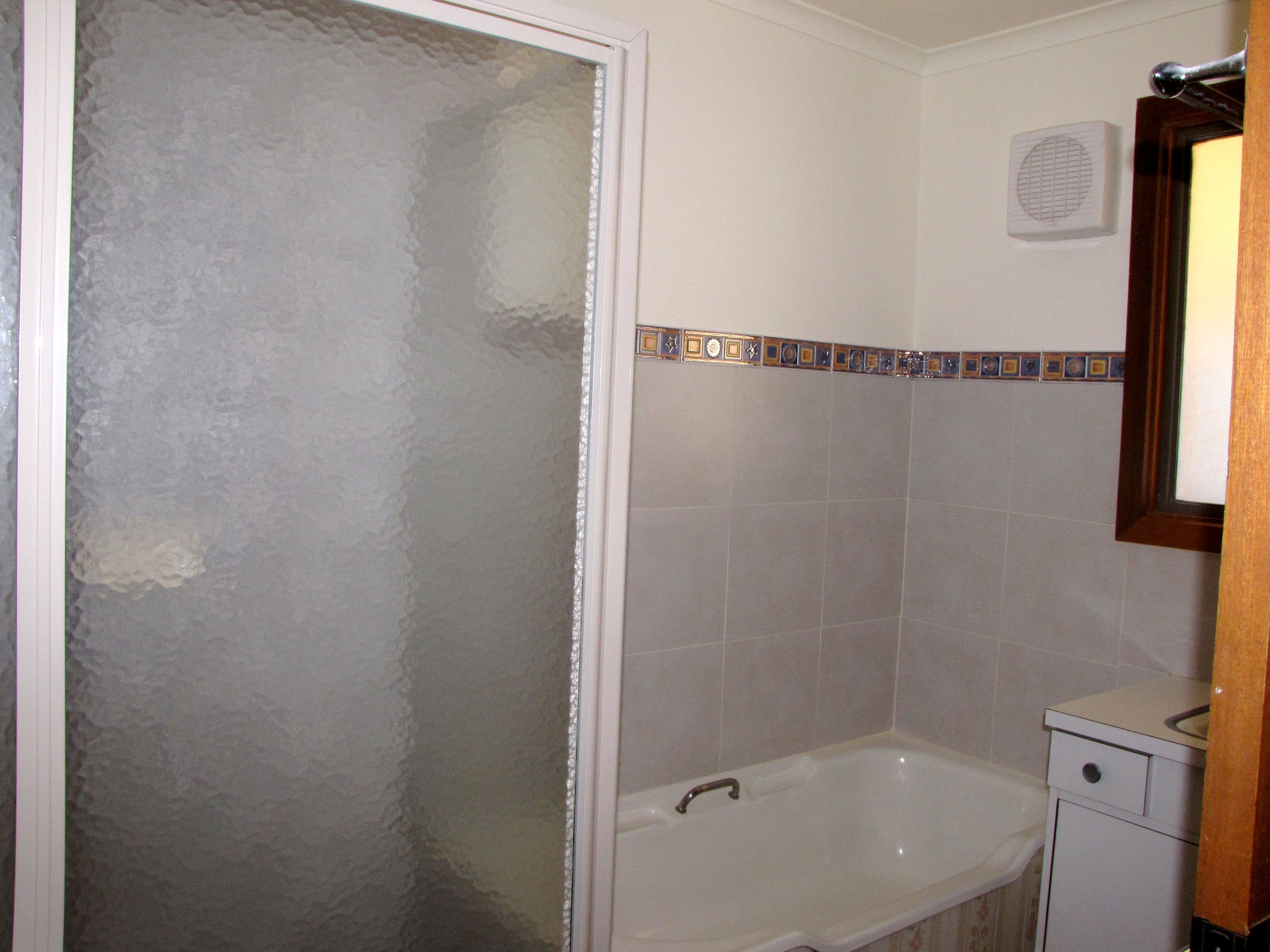 5 Links Crescent, Barmera SA 5345, Barmera - Thumbnail 3