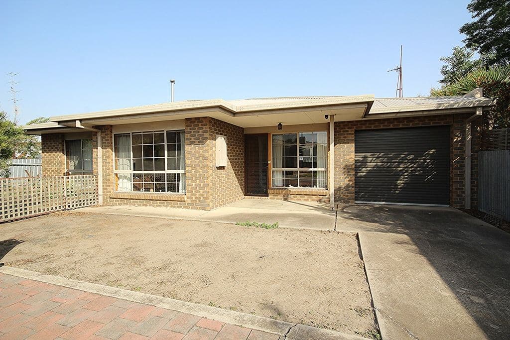 15 Dooen Road, Horsham VIC 3400, Horsham - Image 1
