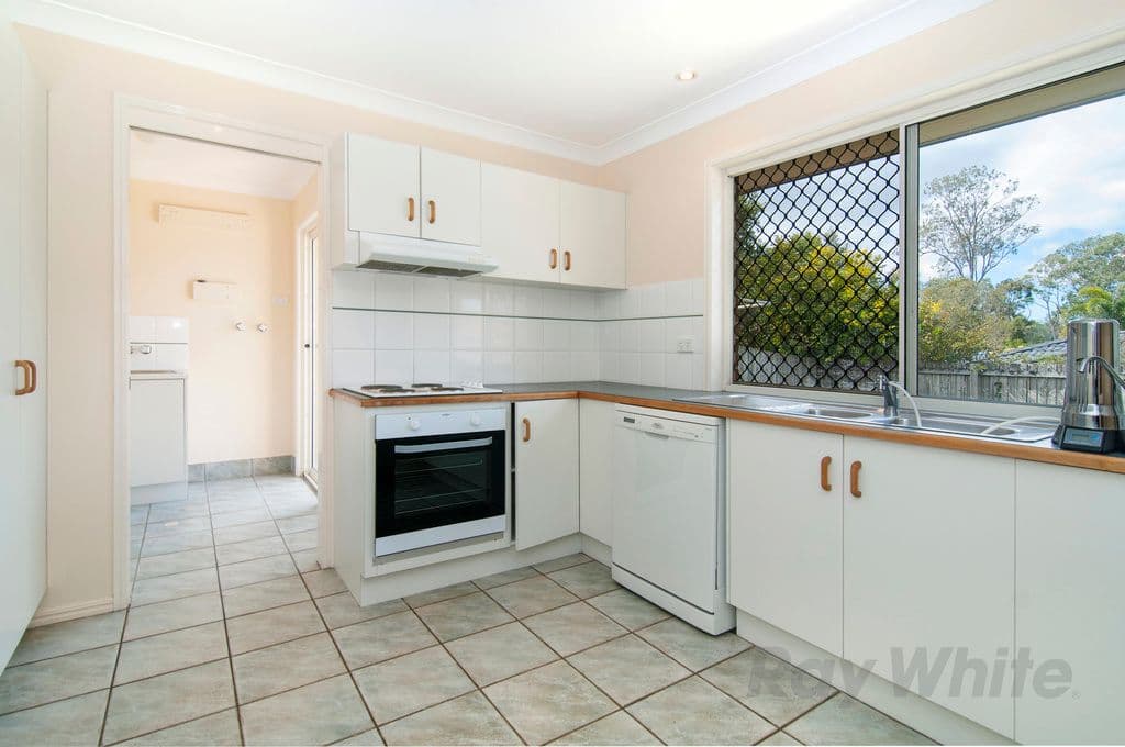 12 Umbel Place, CALAMVALE QLD 4116, Calamvale - Thumbnail 3