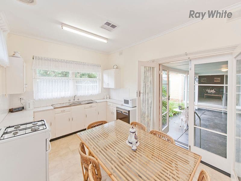 37 Pine Avenue, Warradale SA 5046, Warradale - Thumbnail 7