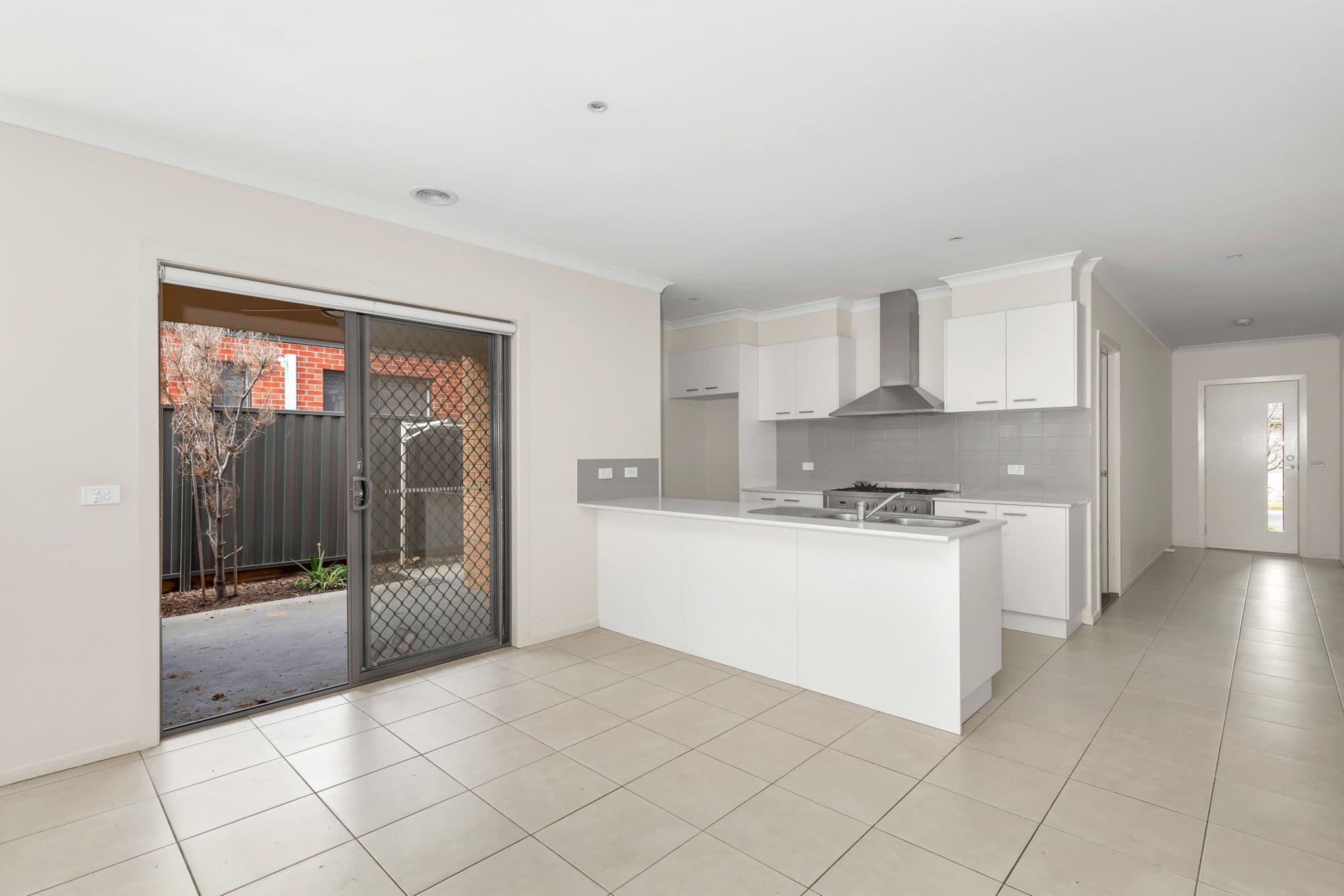 28 Miniata Way, MANOR LAKES VIC 3024, Manor Lakes - Thumbnail 4