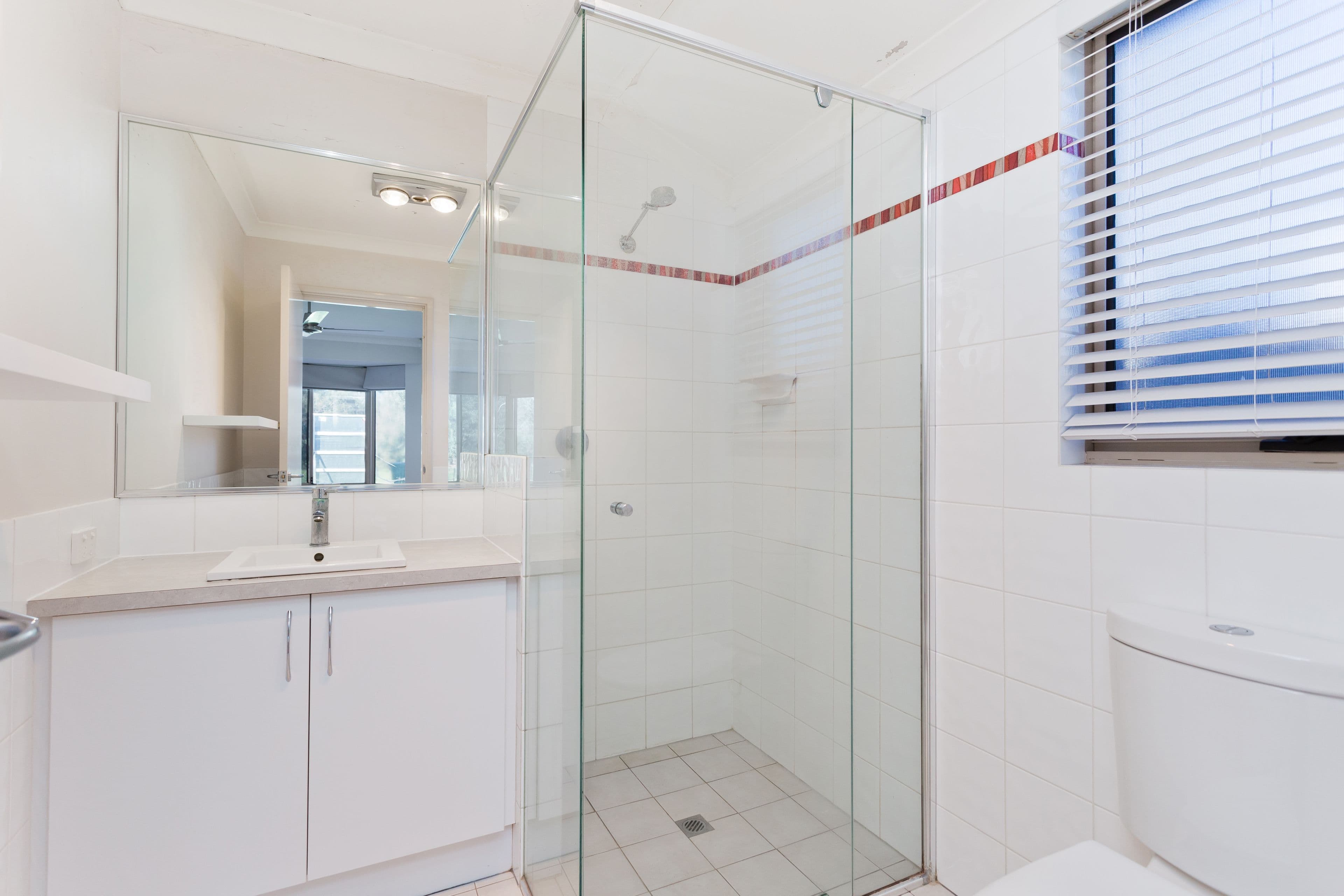 15 Lombardy Crescent, Caversham WA 6055, Caversham - Thumbnail 6