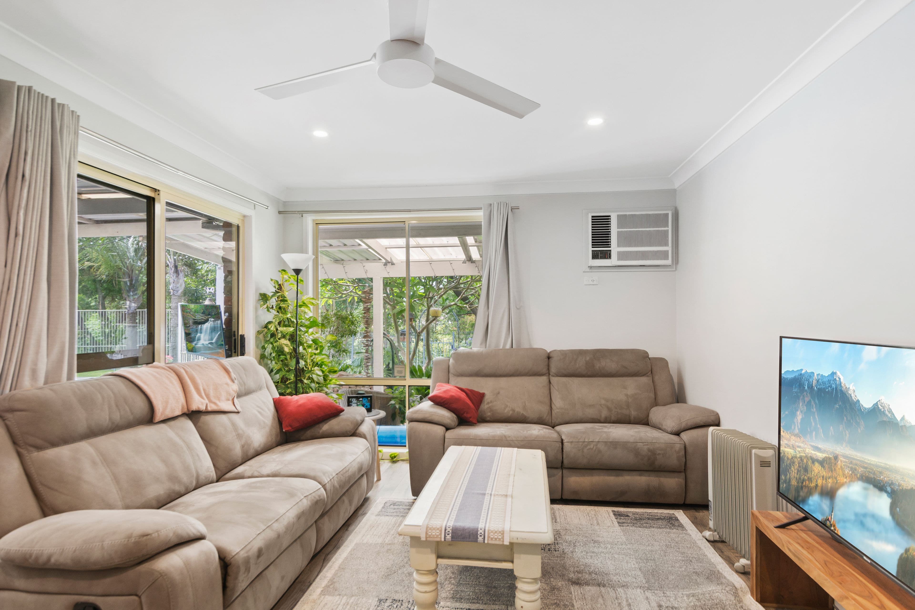 14 Cadigan Place, Dapto NSW 2530, Dapto - Thumbnail 2