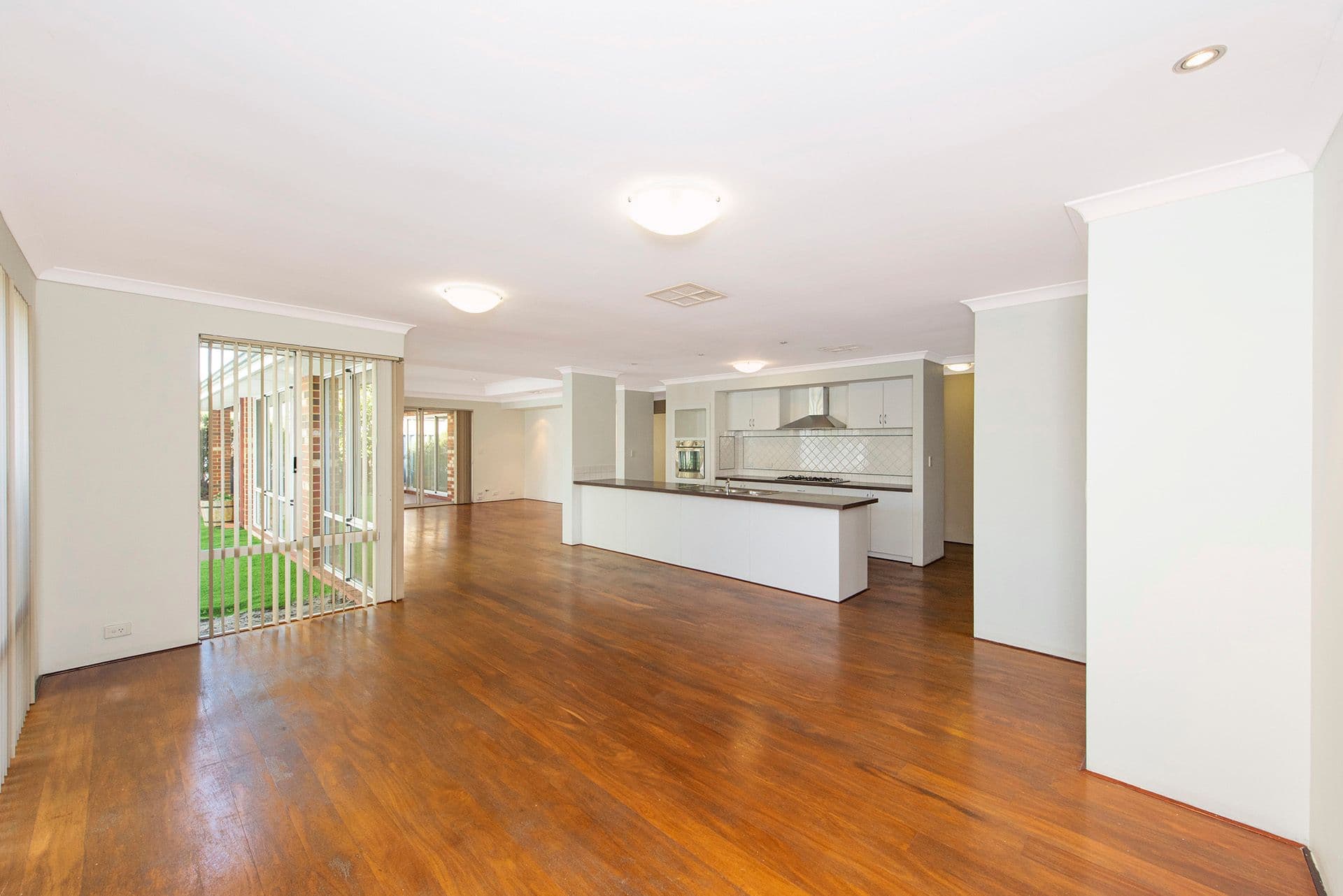 14 Rivergums Boulevard, Baldivis WA 6171, Baldivis - Thumbnail 8