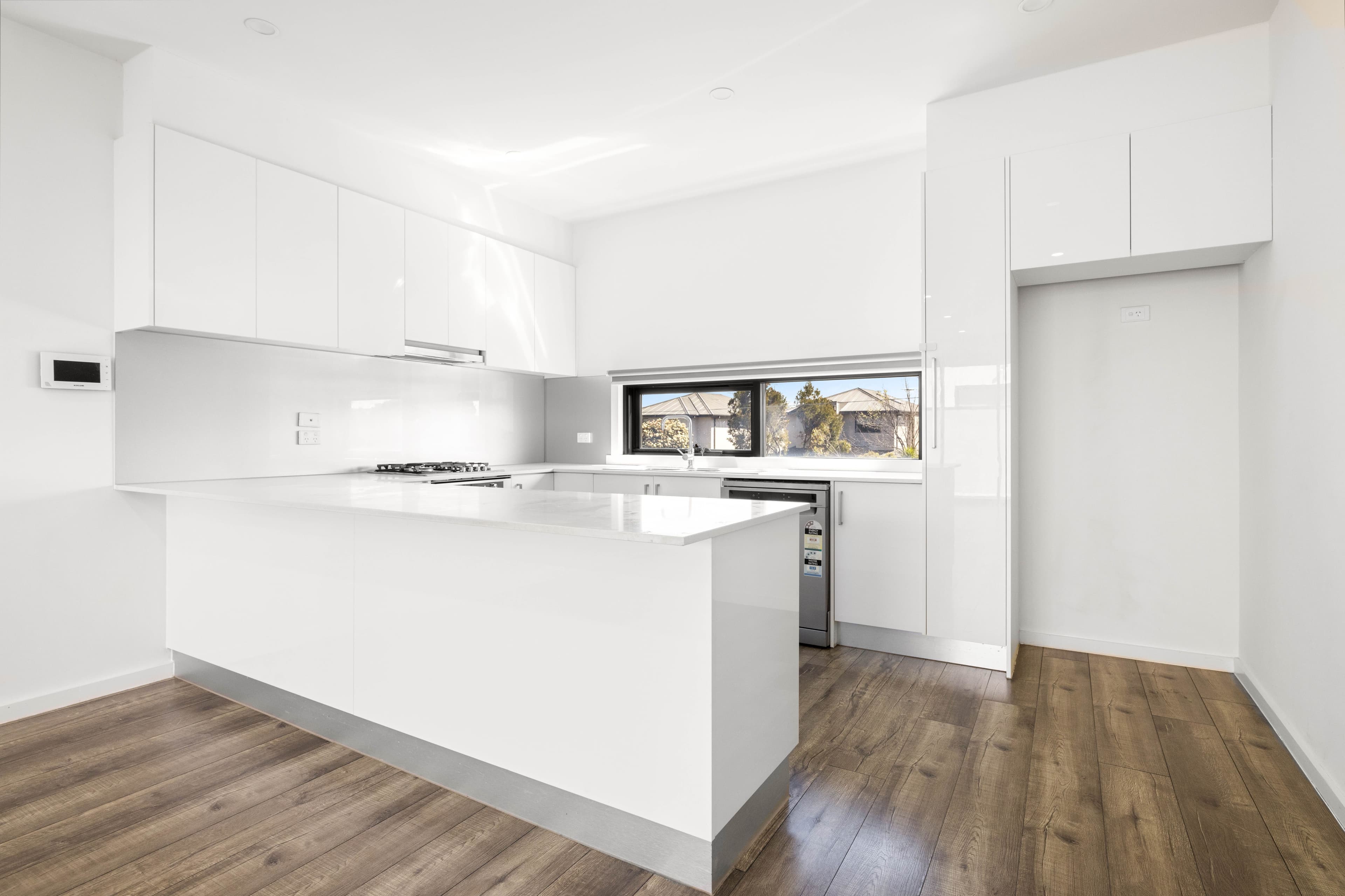902 Pascoe Vale Road, Glenroy VIC 3046, Glenroy - Thumbnail 4
