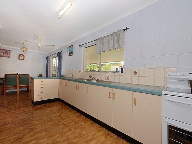 21 Lanark Street, KIRWAN QLD 4817, Kirwan - Thumbnail 3