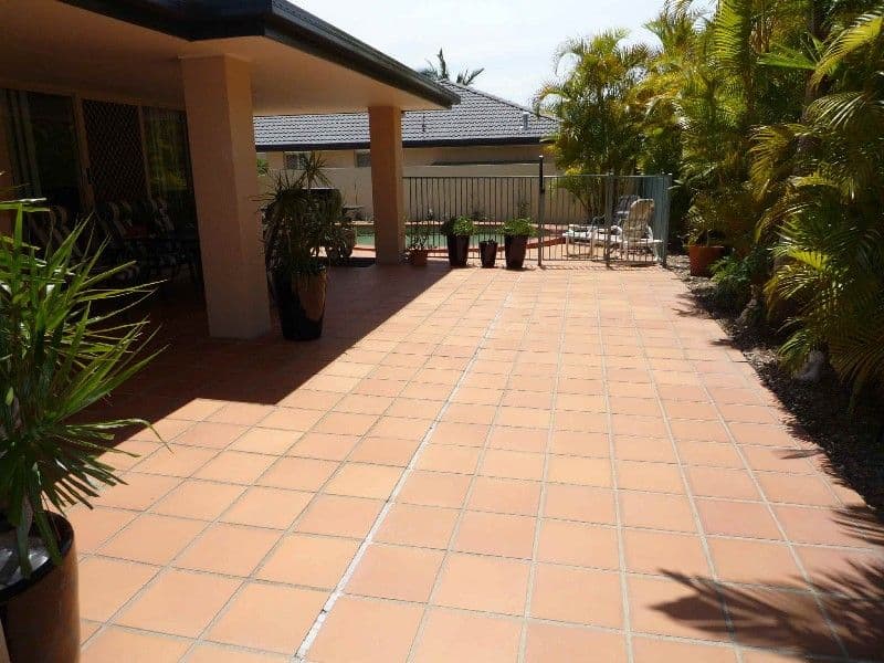 7 Kirdford Court, ARUNDEL QLD 4214, Arundel - Thumbnail 4