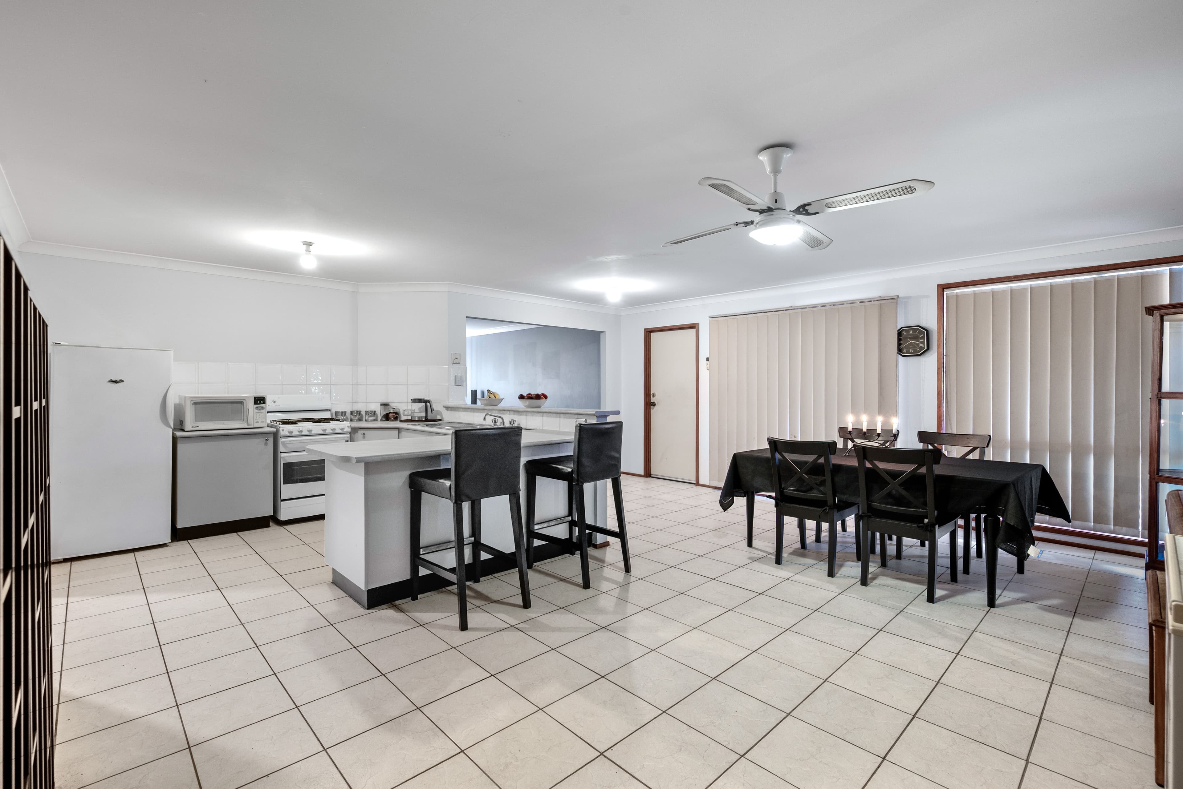 4 Withnell Crescent, St Helens Park NSW 2560, St Helens Park - Thumbnail 3