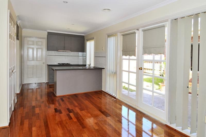 21 Banksia Grove, TULLAMARINE VIC 3043, Tullamarine - Thumbnail 3