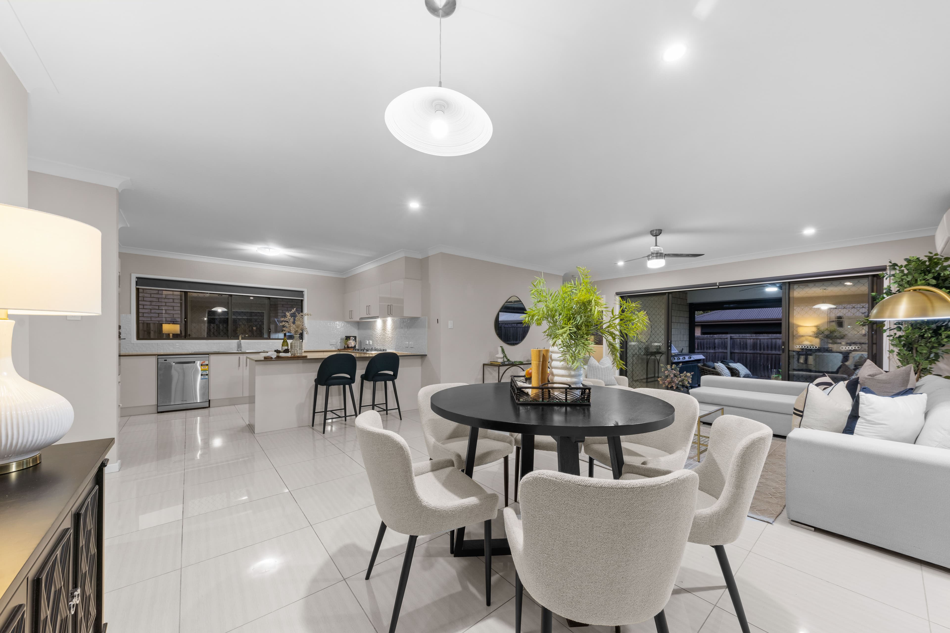 83 Finnegan Circuit, Oxley QLD 4075, Oxley - Thumbnail 6