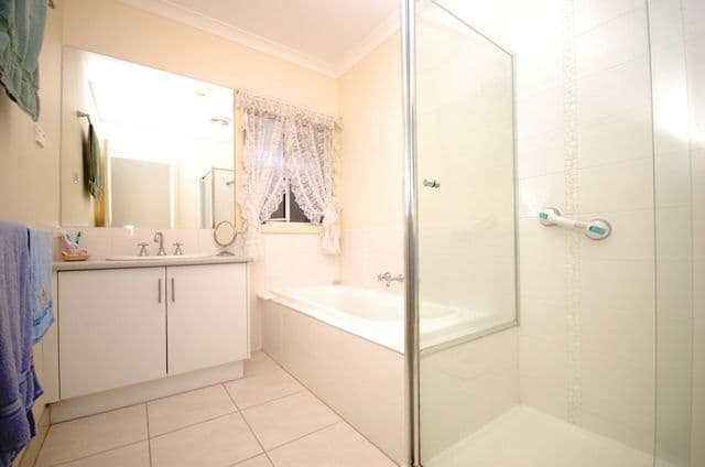 5 Glenview Road, MOUNT EVELYN VIC 3796, Mount Evelyn - Thumbnail 8