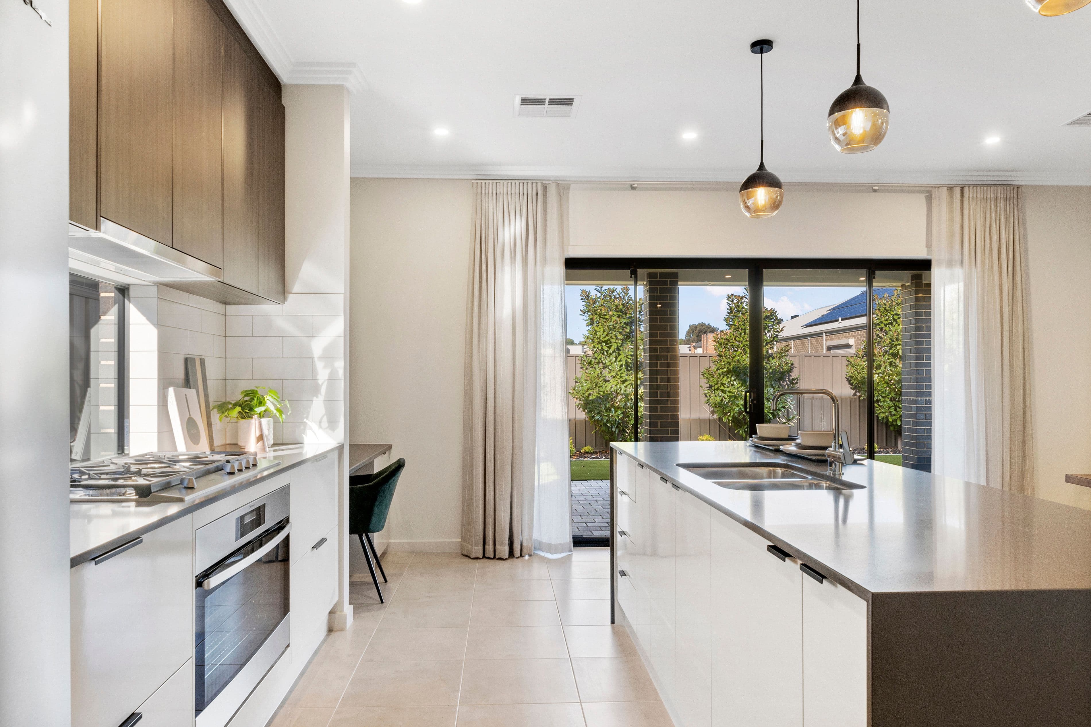 8 Devon Street, Enfield SA 5085, Enfield - Thumbnail 4
