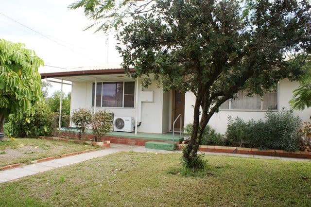 13-15 Hepburn Street, DONGARA WA 6525, Dongara - Thumbnail 3
