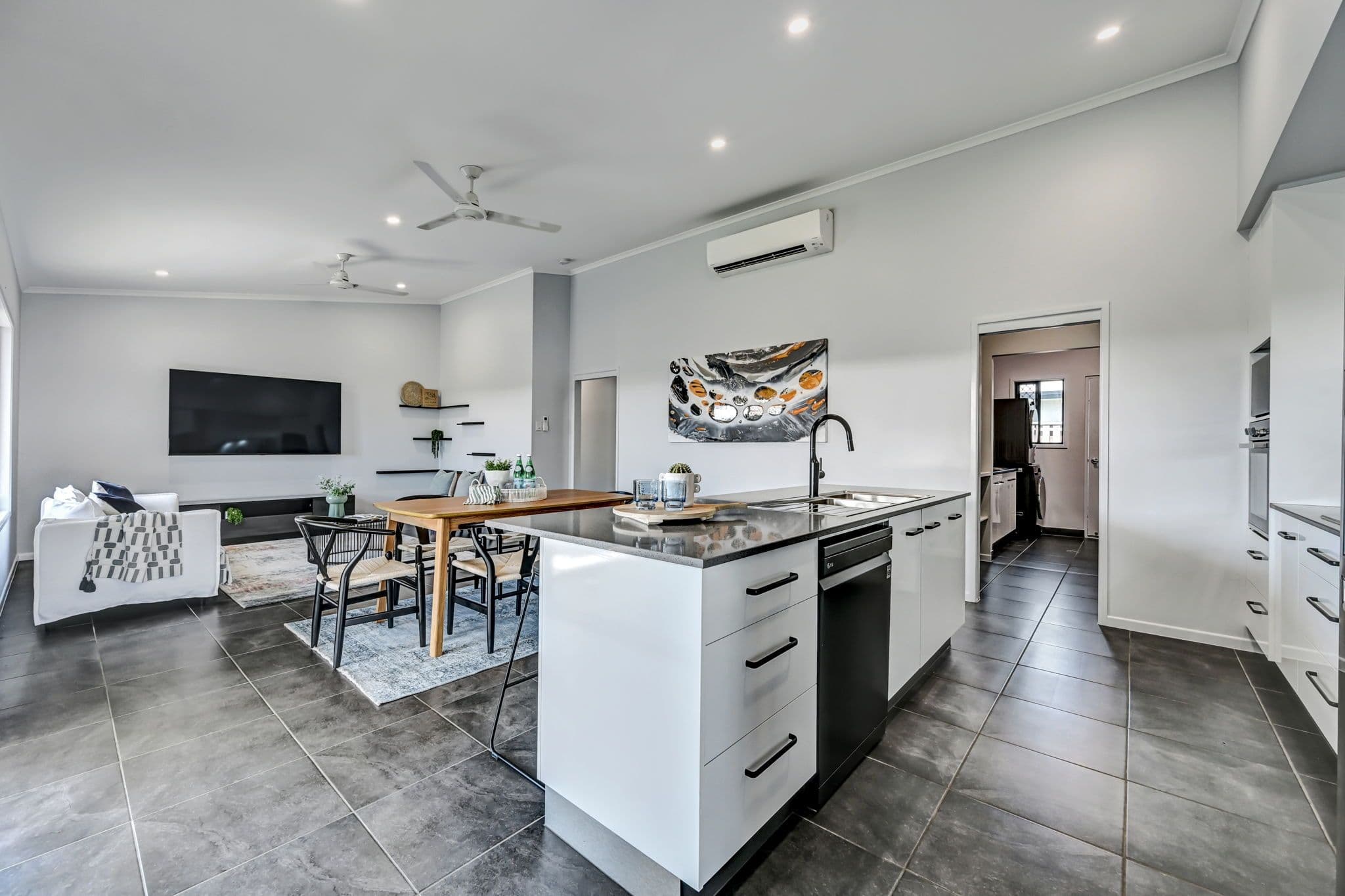 38 Salonika Circuit, Bushland Beach QLD 4818, Bushland Beach - Thumbnail 4