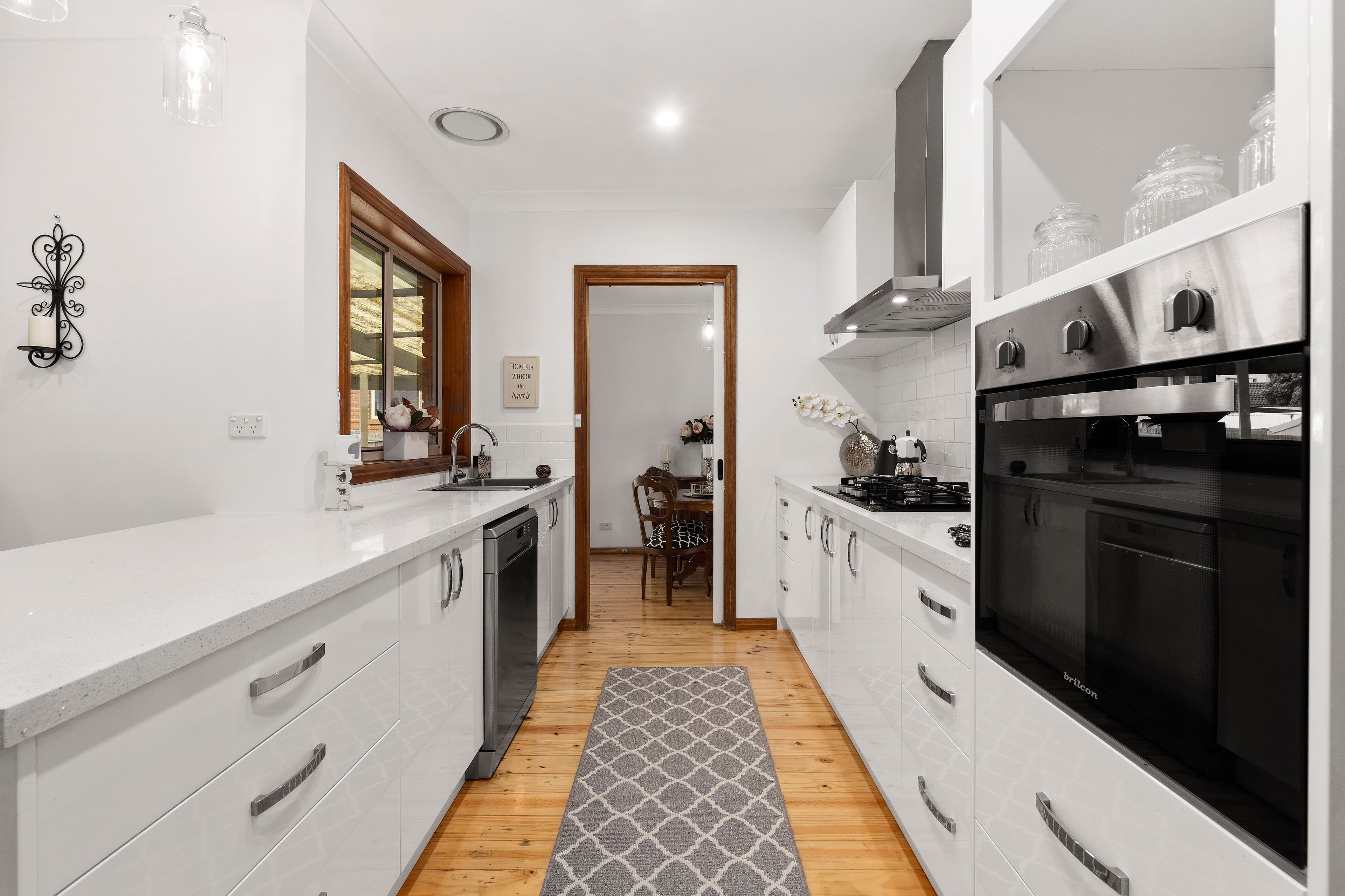 2 Sinclair Court, Mill Park VIC 3082, Mill Park - Thumbnail 2