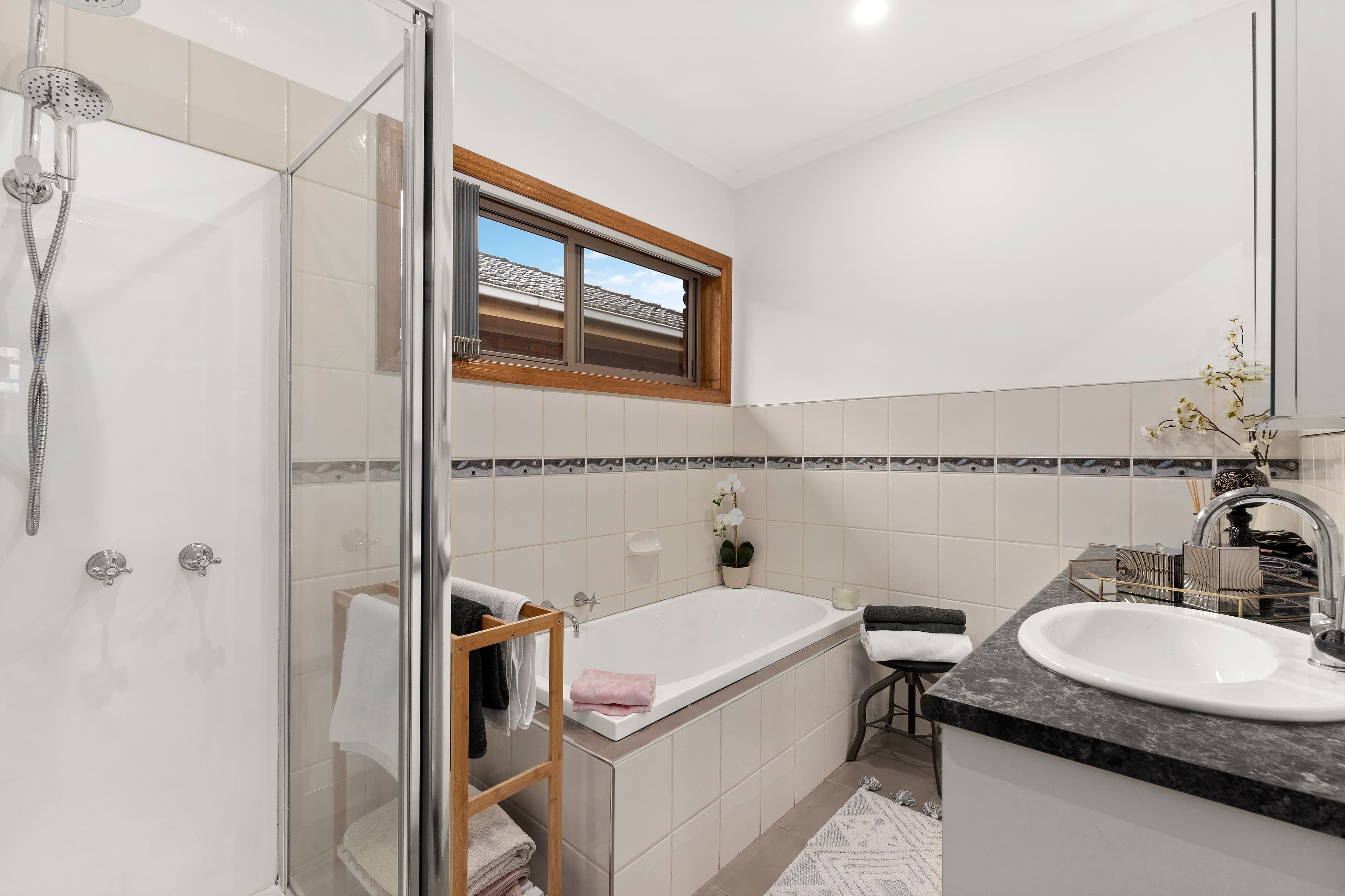 2 Sinclair Court, Mill Park VIC 3082, Mill Park - Thumbnail 8