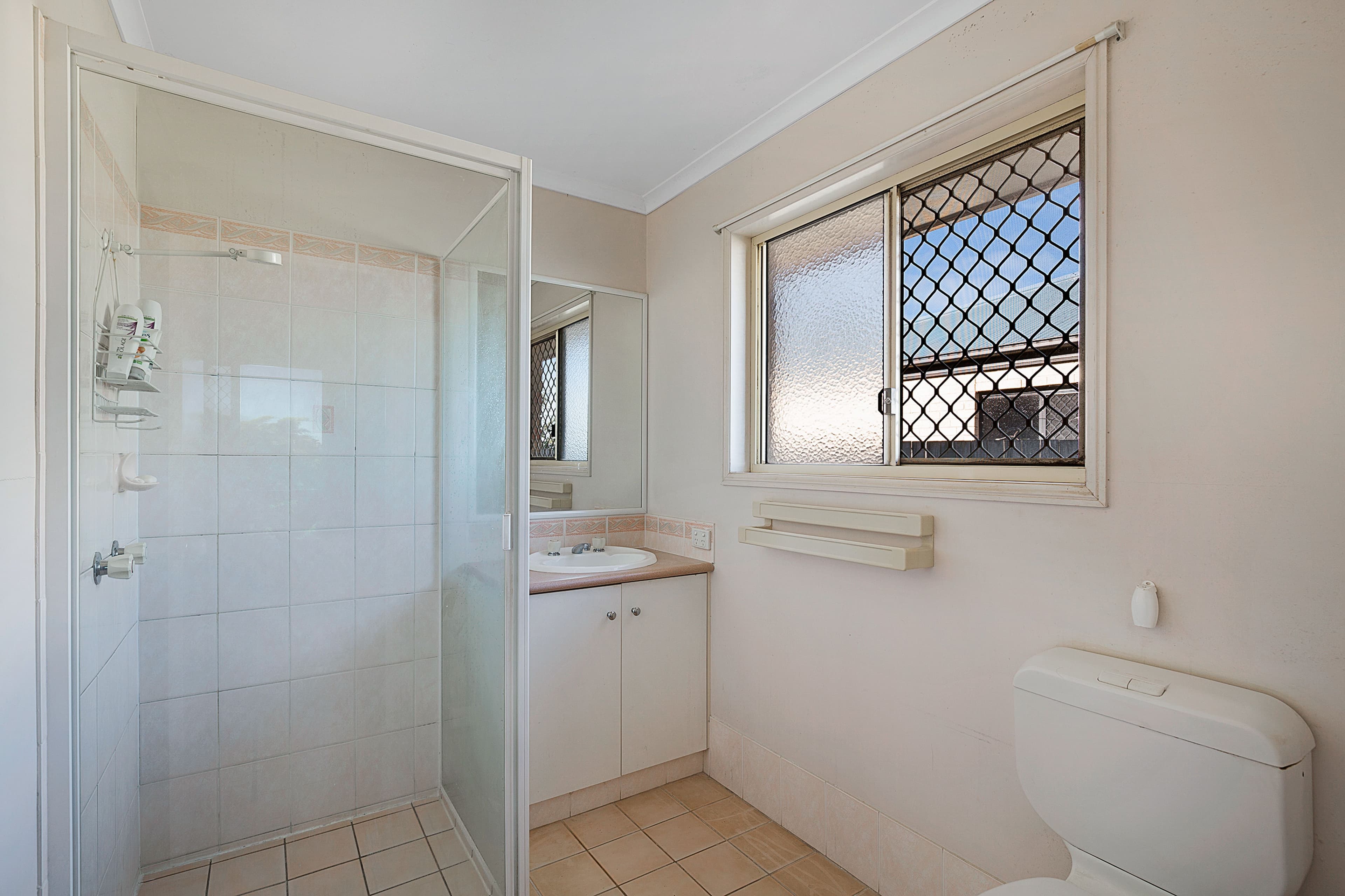8 Spencer Street, Harristown QLD 4350, Harristown - Thumbnail 6