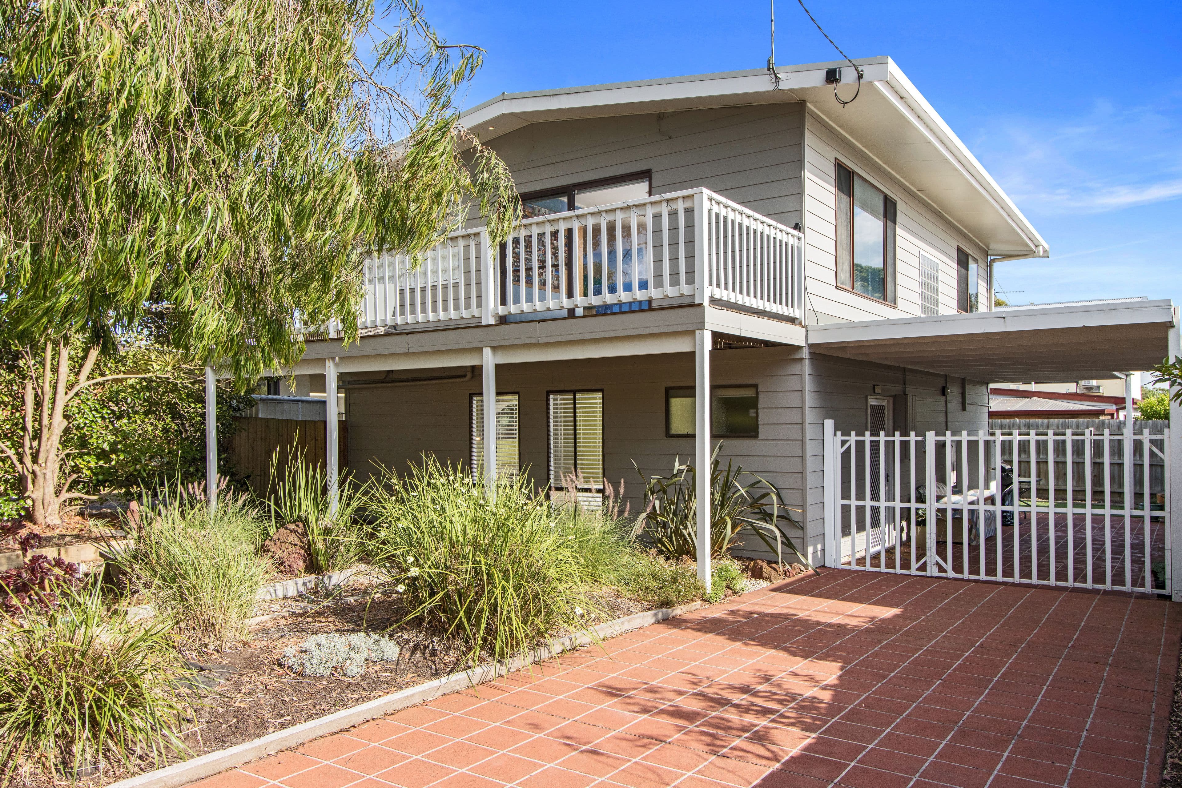 16 Golf Street, Inverloch VIC 3996, Inverloch - Thumbnail 2