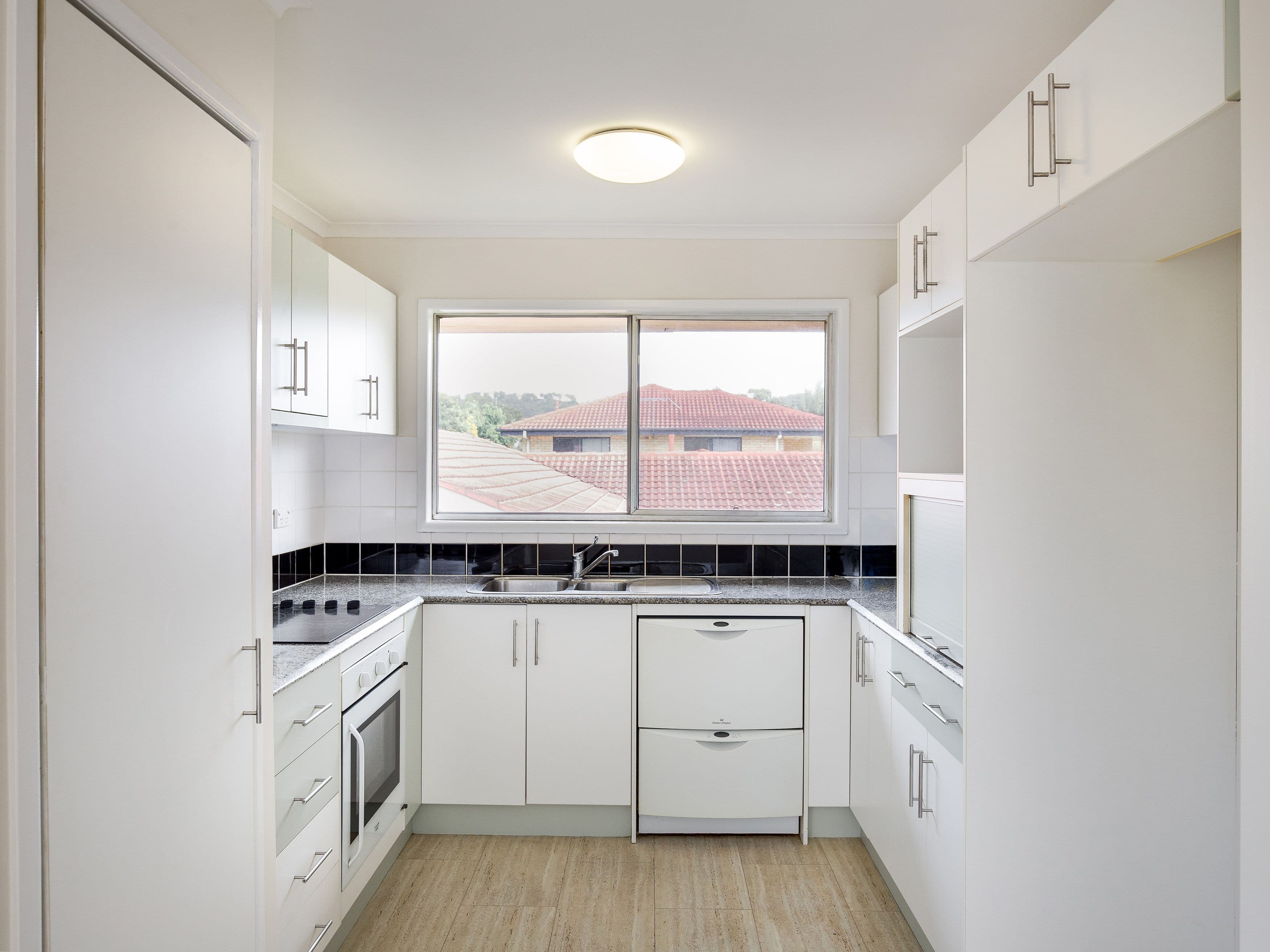 14 CASTLECOR Street, Ferny Grove QLD 4055, Ferny Grove - Thumbnail 2