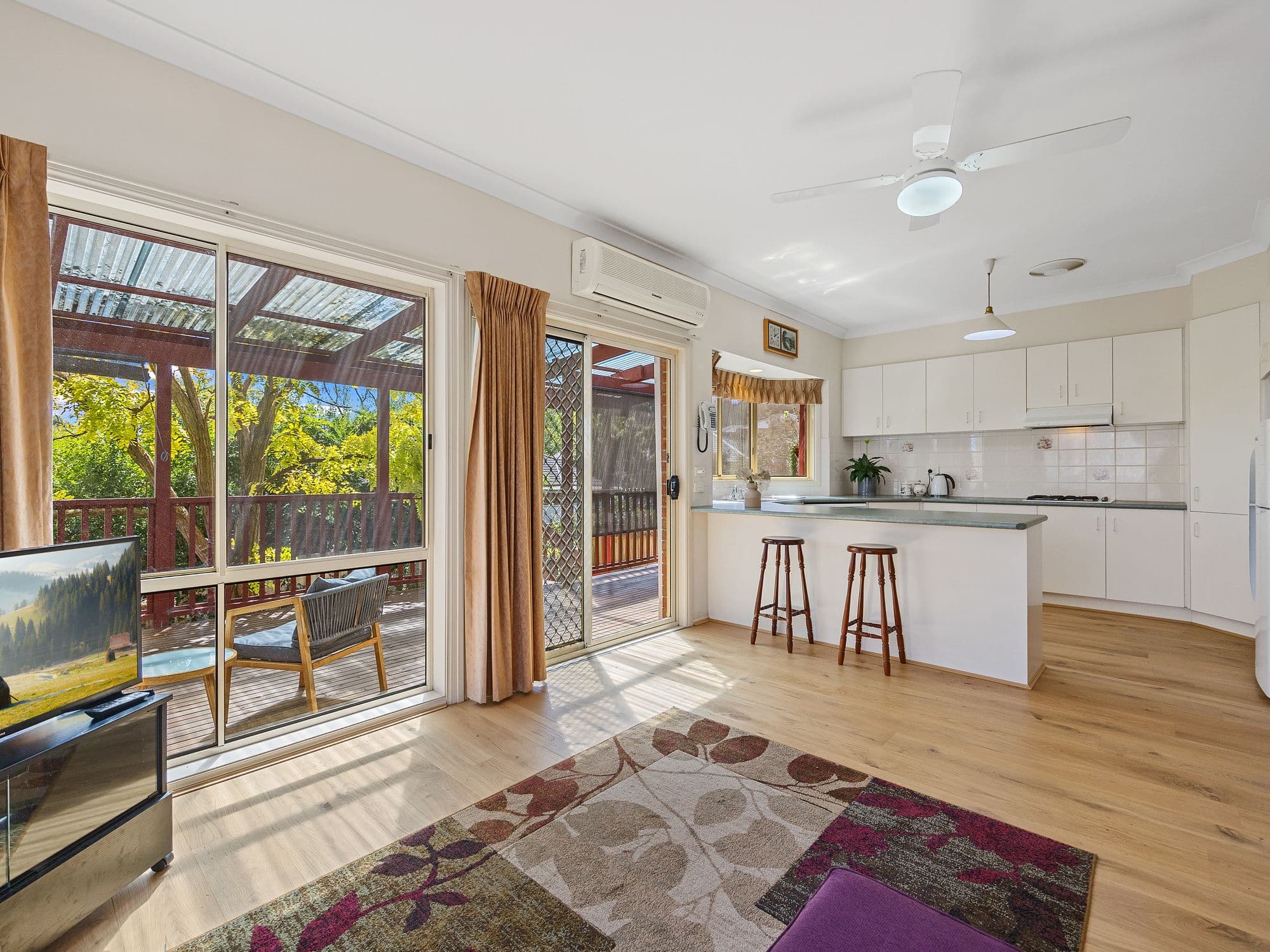 6 Little Chipping Drive, Chirnside Park VIC 3116, Chirnside Park - Thumbnail 5